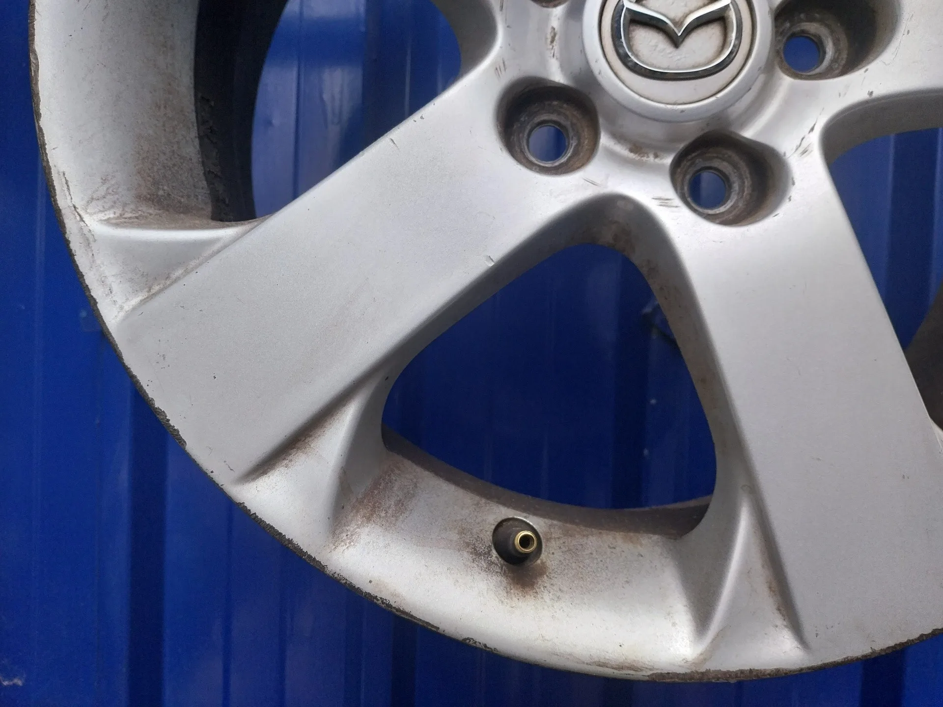 Llanta para Mazda 5 Berl. (Cr)