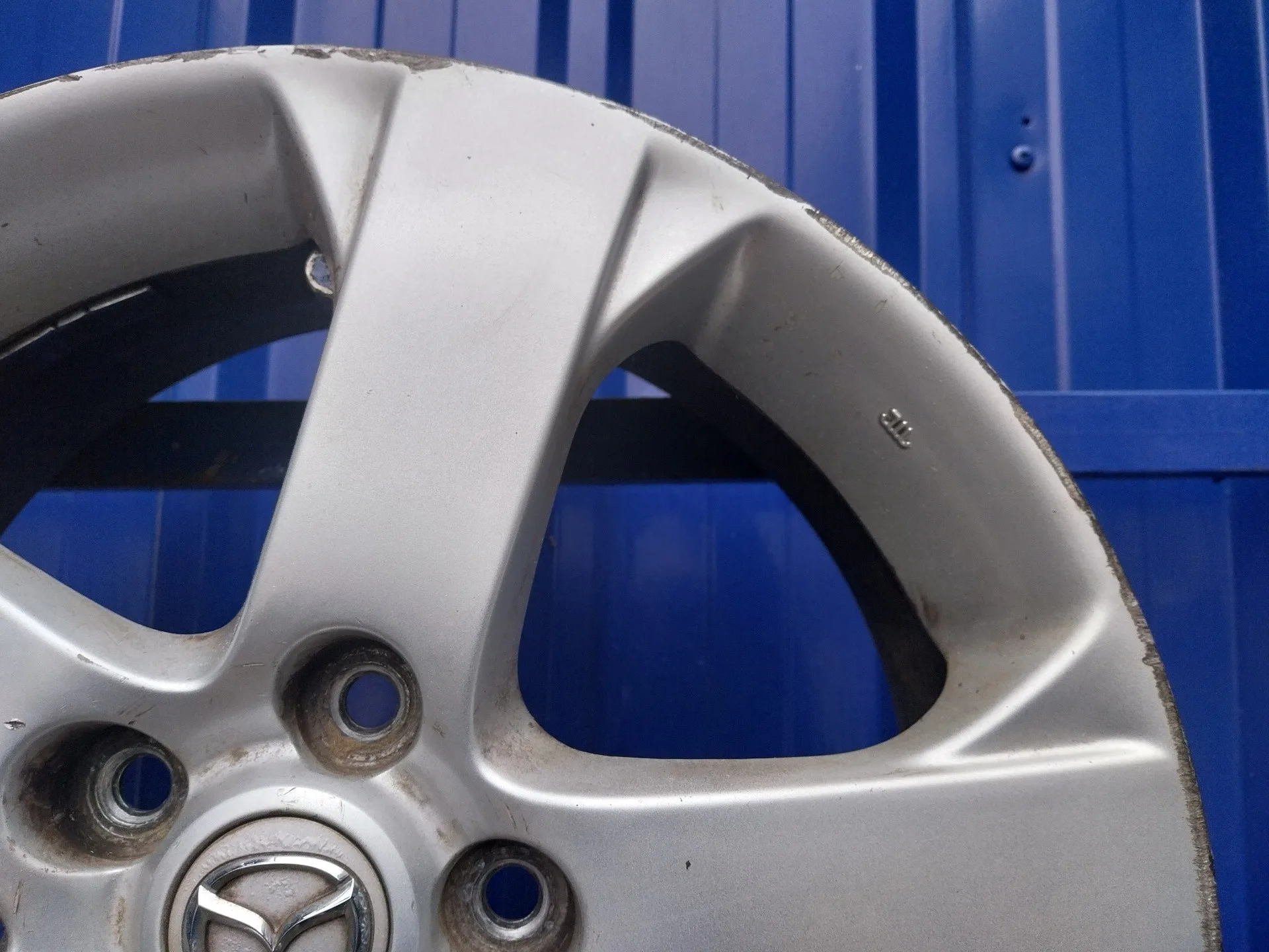 Llanta para Mazda 5 Berl. (Cr)