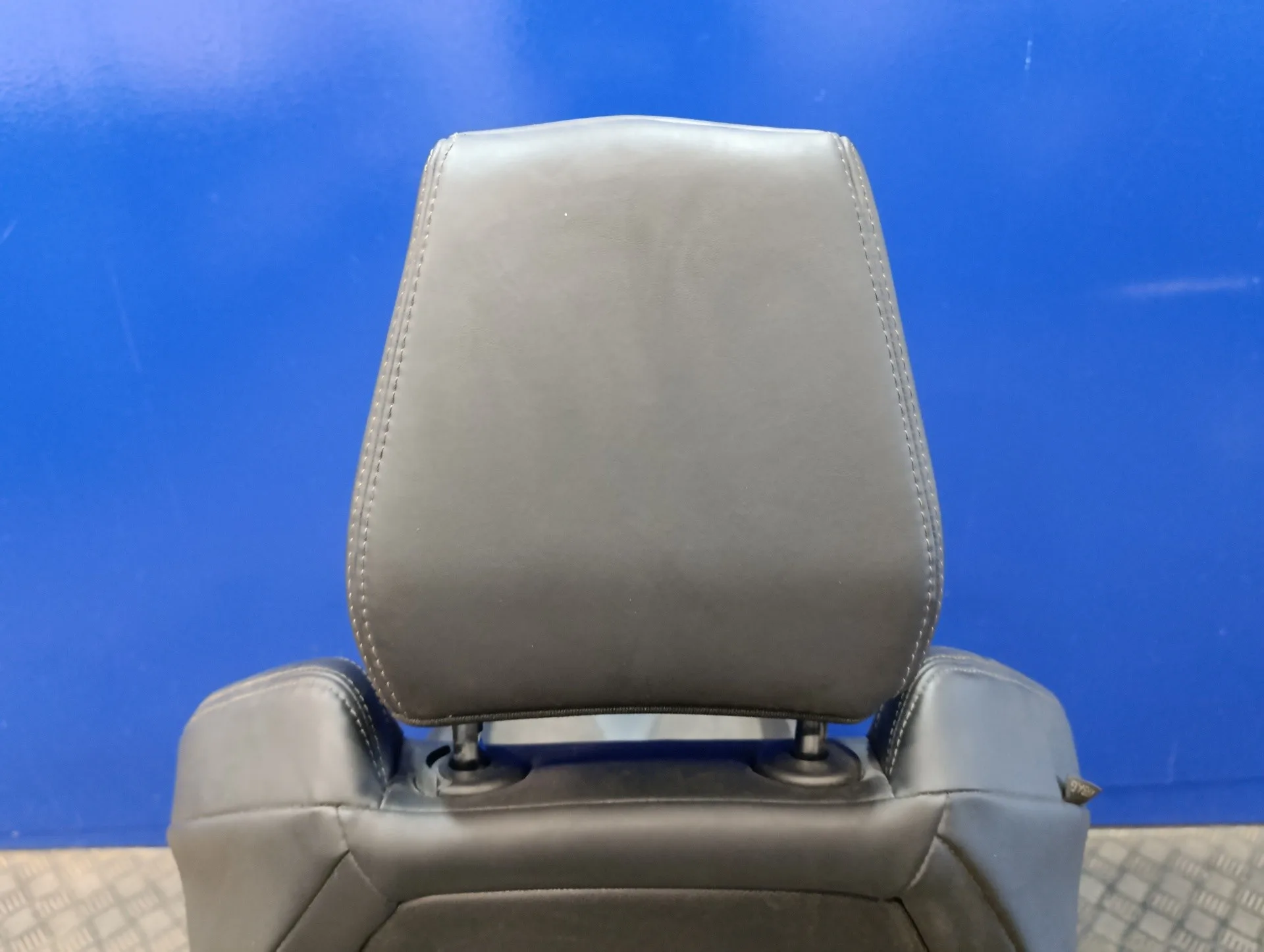 Asiento Delantero Derecho para Peugeot 3008