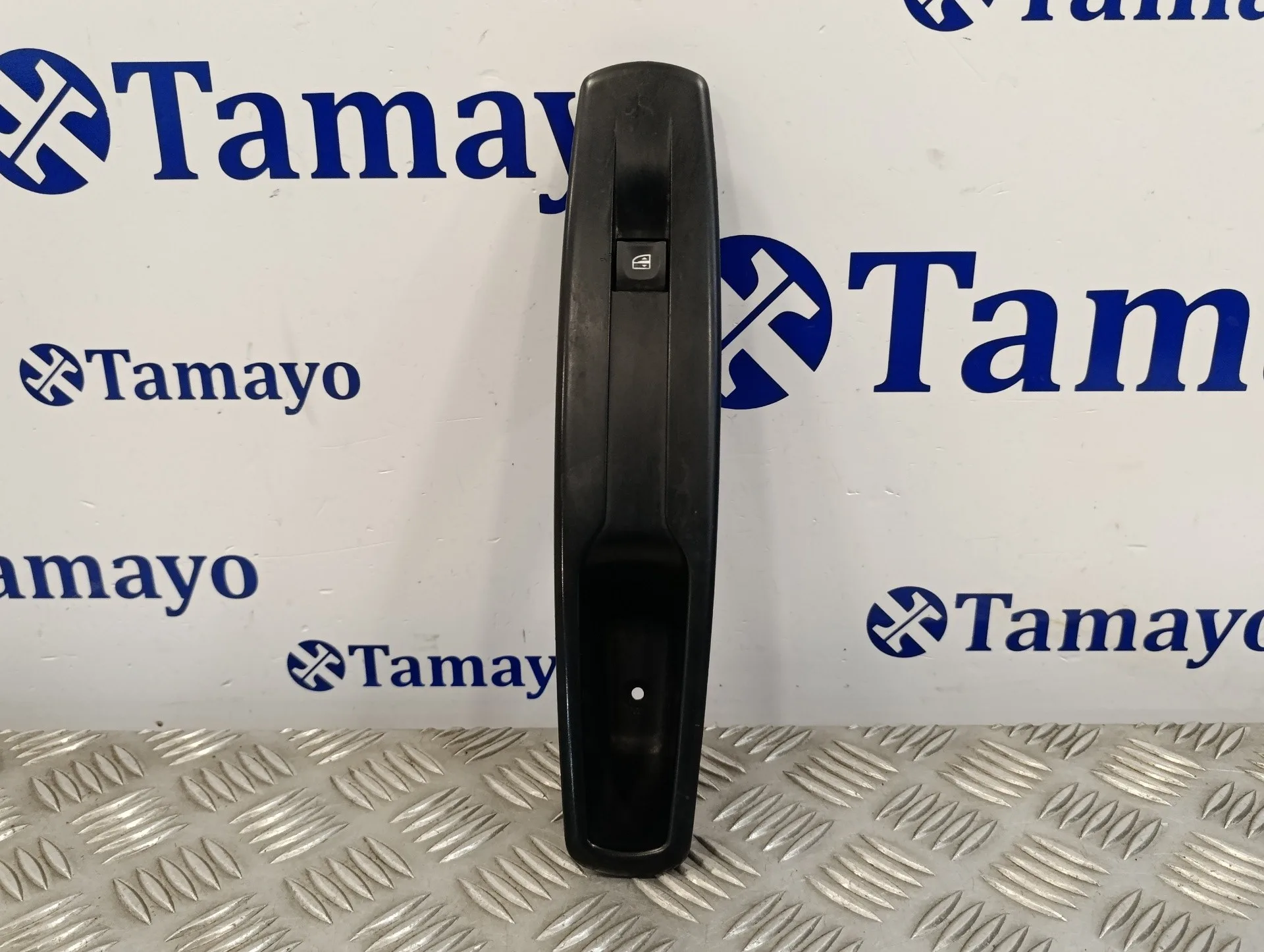 Mando Elevalunas Delantero Derecho para Renault Megane Iii Berlina 5 P