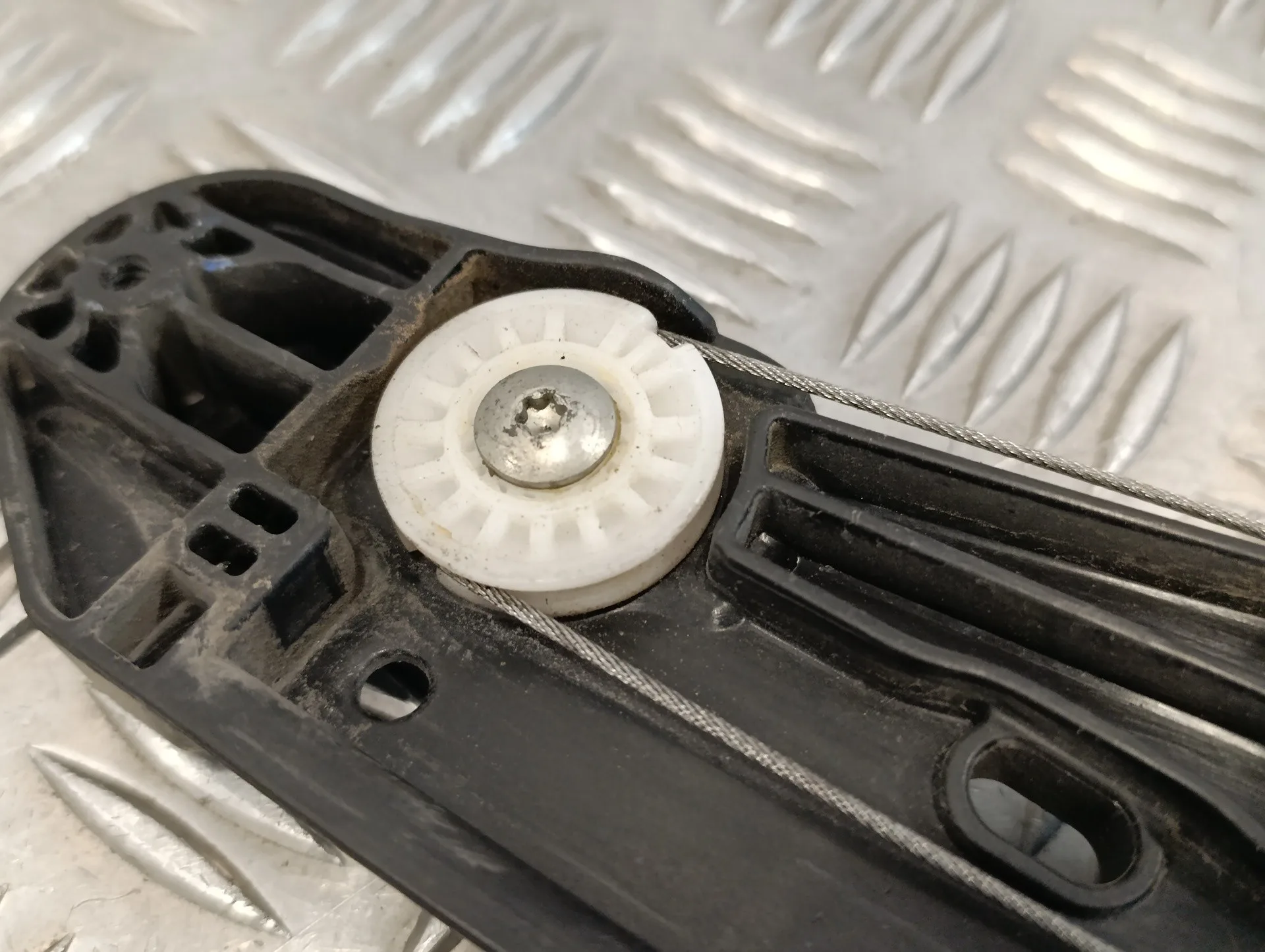 Elevalunas Delantero Derecho para Peugeot 3008