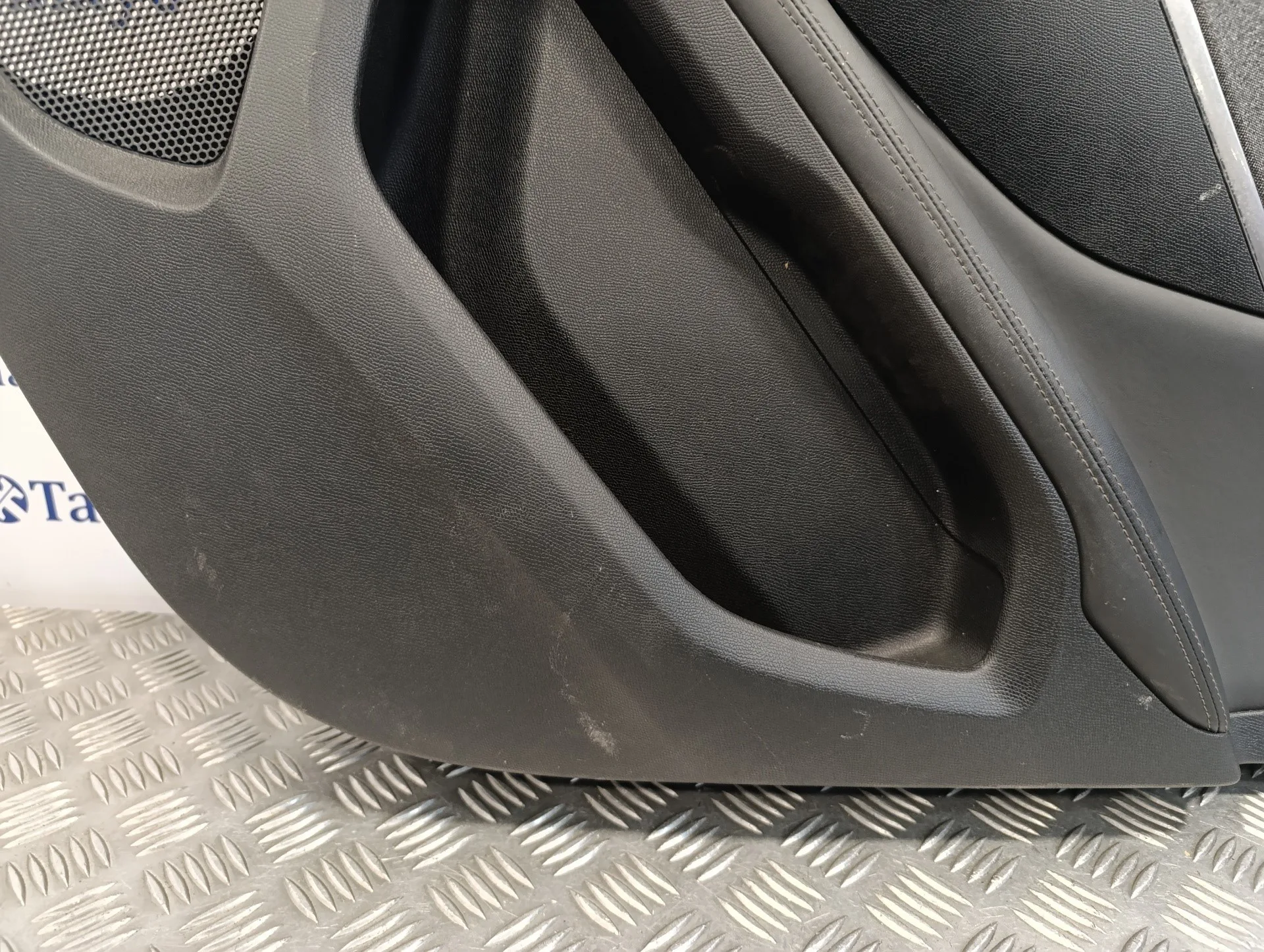 Guarnecido Puerta Trasera Derecha para Peugeot 3008