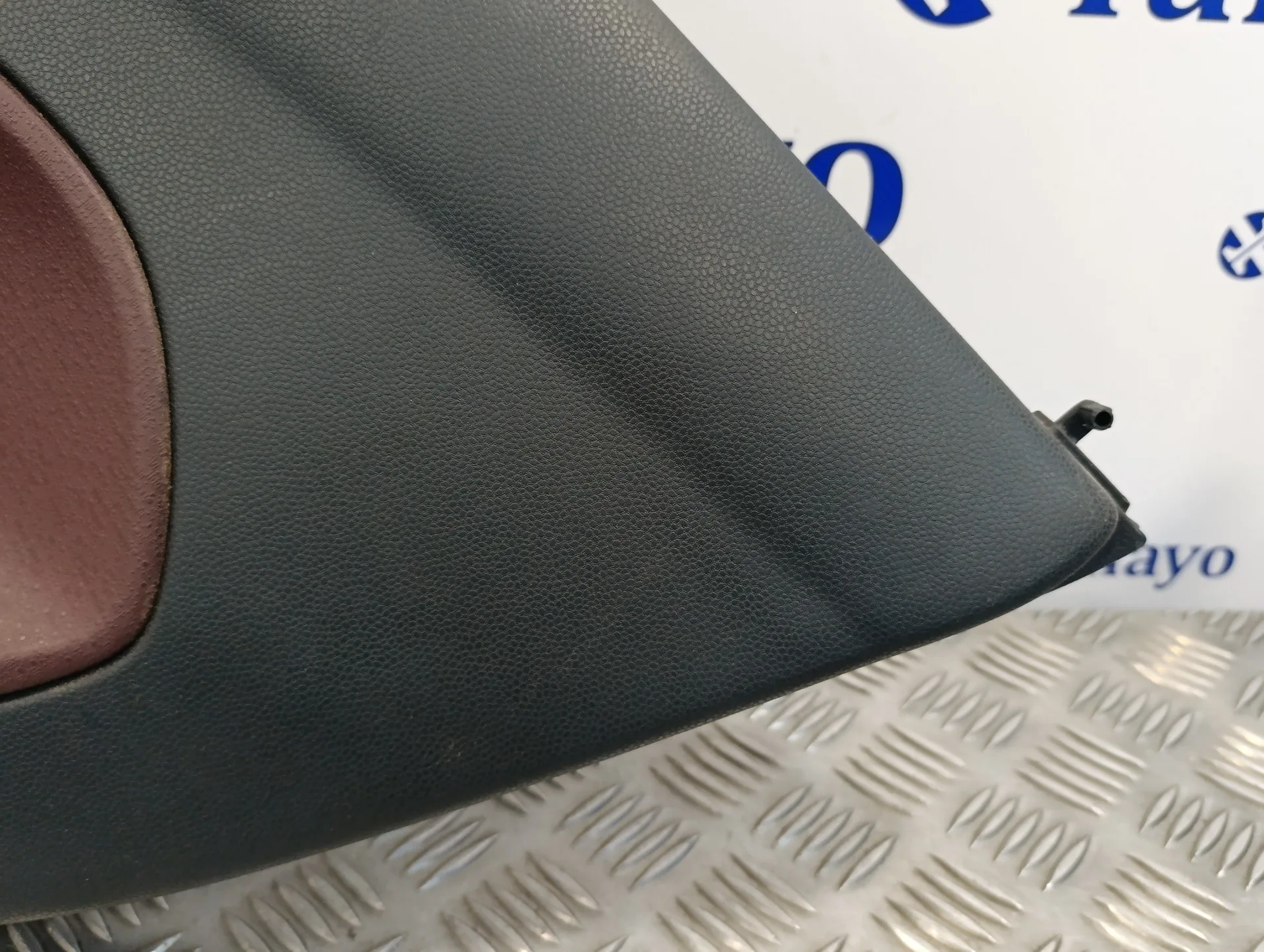 Guarnecido Puerta Trasera Derecha para Ford Fiesta (Cb1)