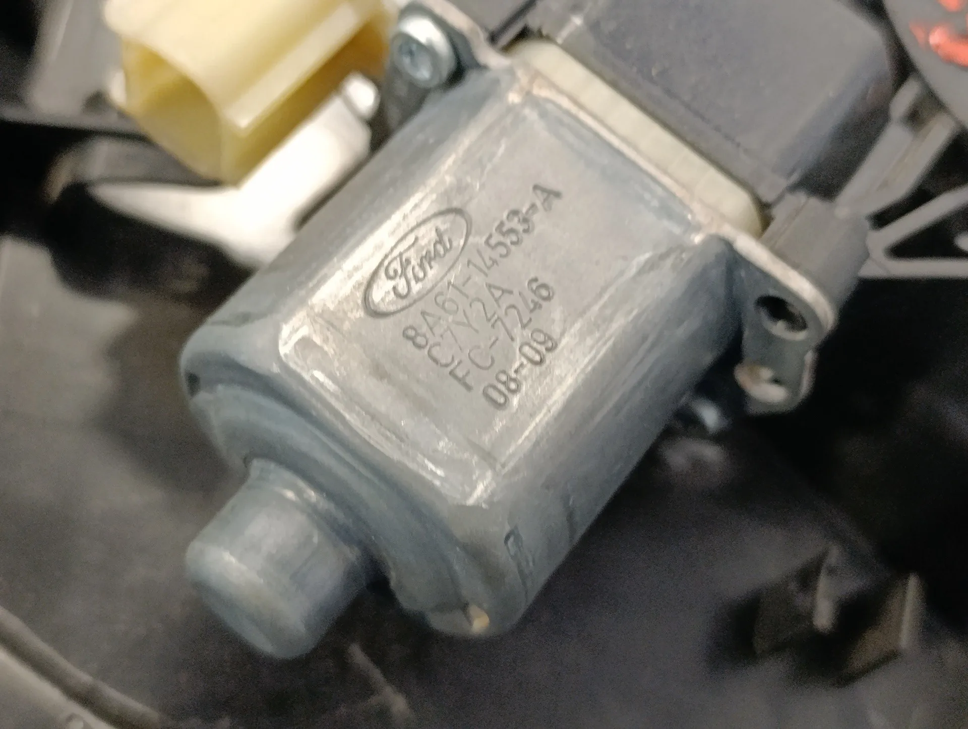 Elevalunas Delantero Derecho para Ford Fiesta (Cb1)