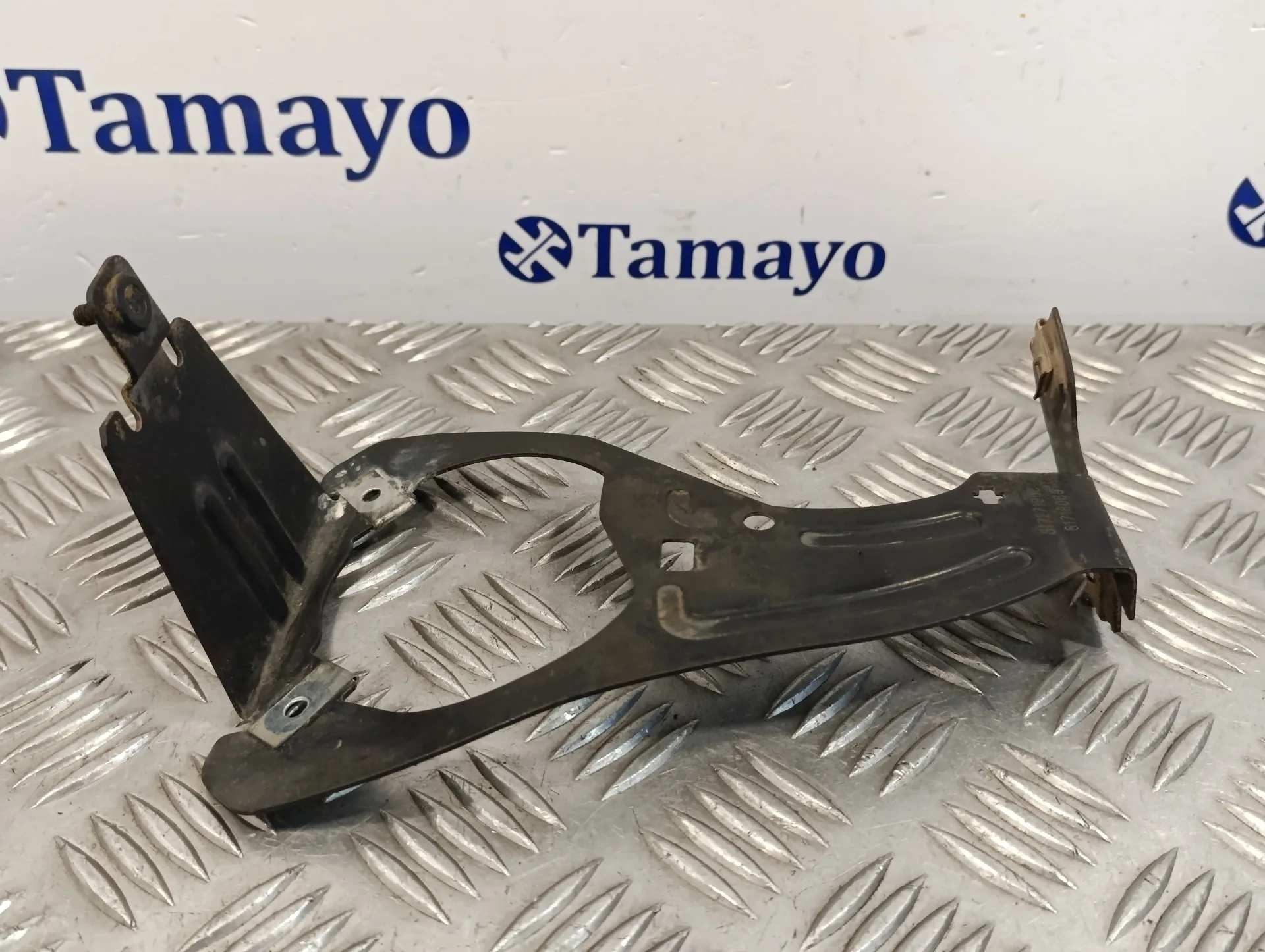 Soporte Faro Antiniebla Derecho para Fiat Punto Berlina (188)