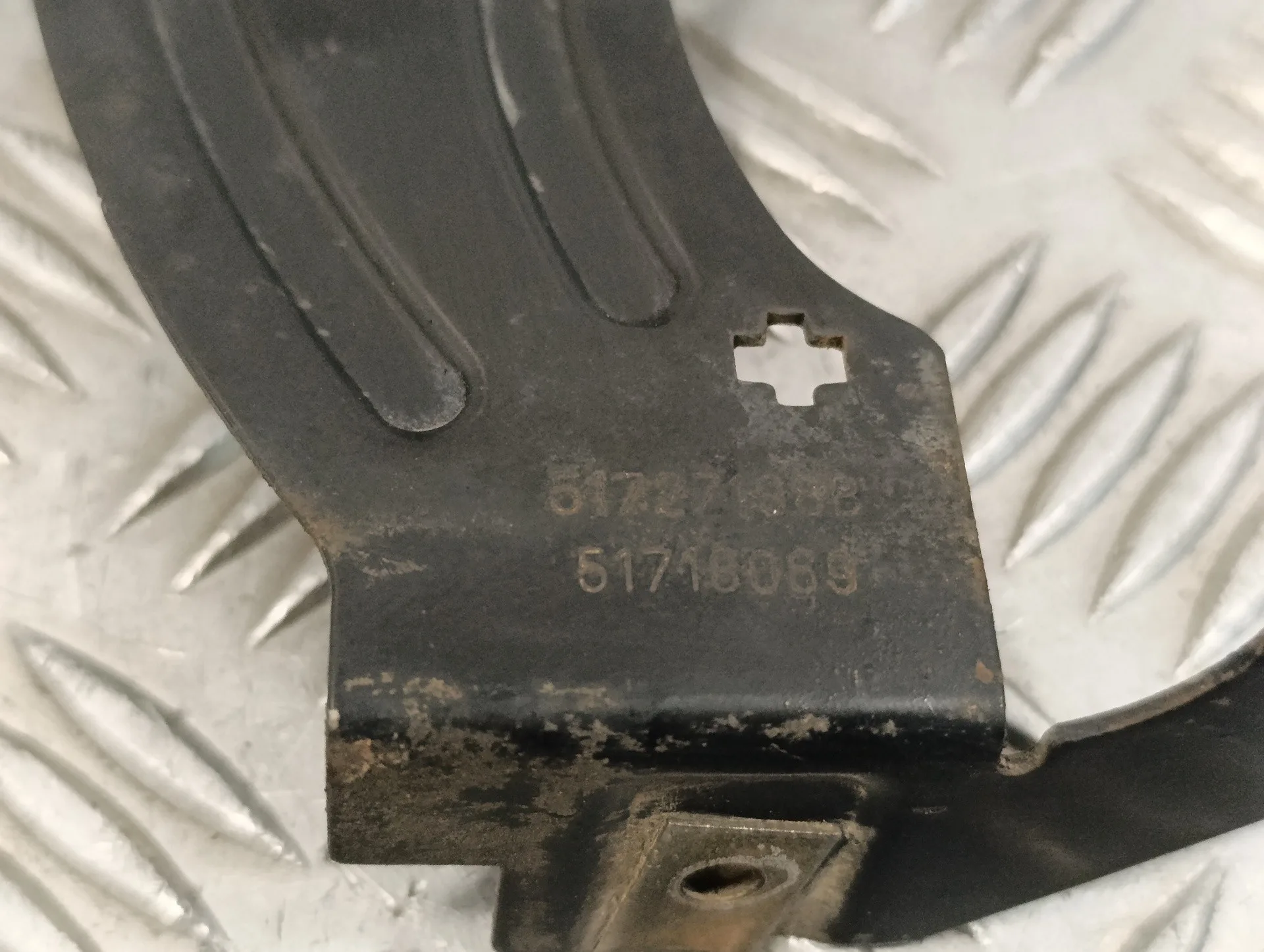 Soporte Faro Antiniebla Derecho para Fiat Punto Berlina (188)