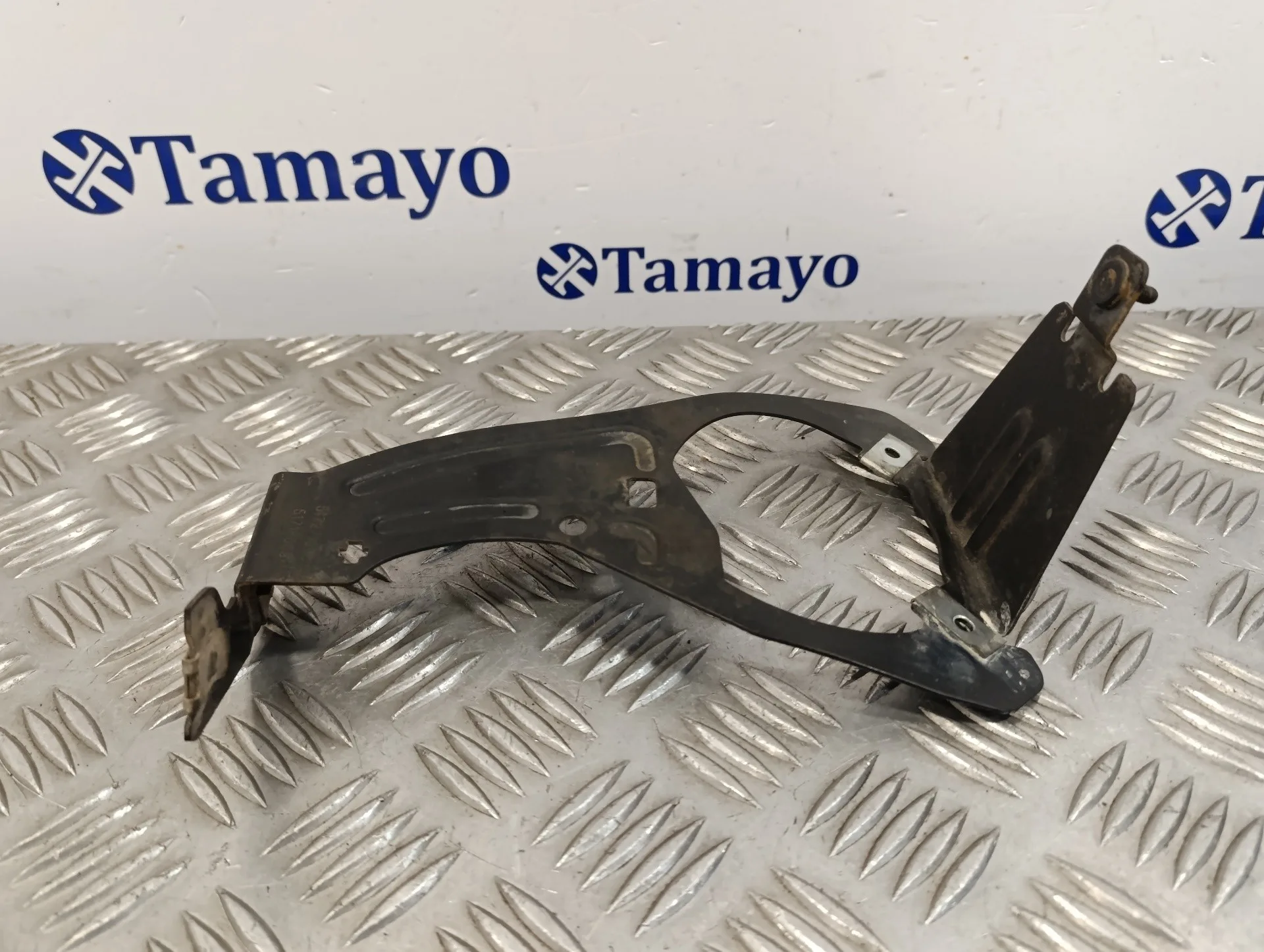 Soporte Faro Antiniebla Derecho para Fiat Punto Berlina (188)