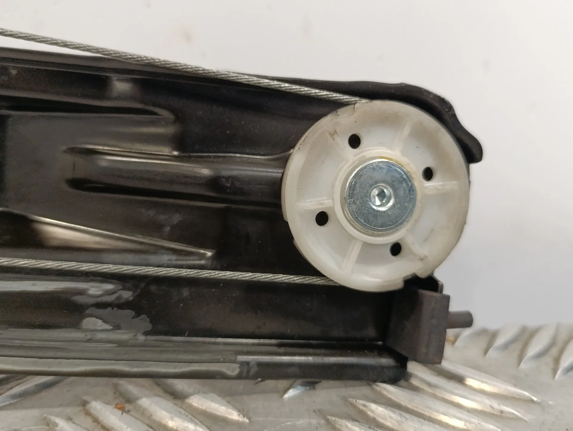 Elevalunas Delantero Izquierdo para Opel Combo D
