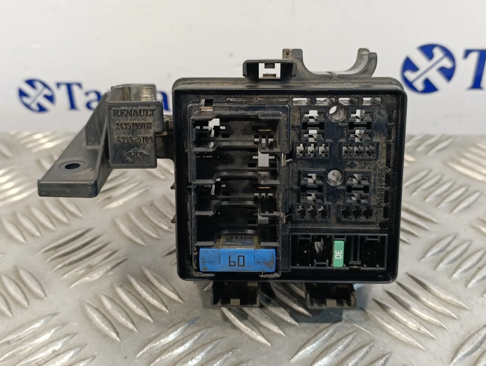Caja Reles / Fusibles para Renault Megane Iii Berlina 5 P