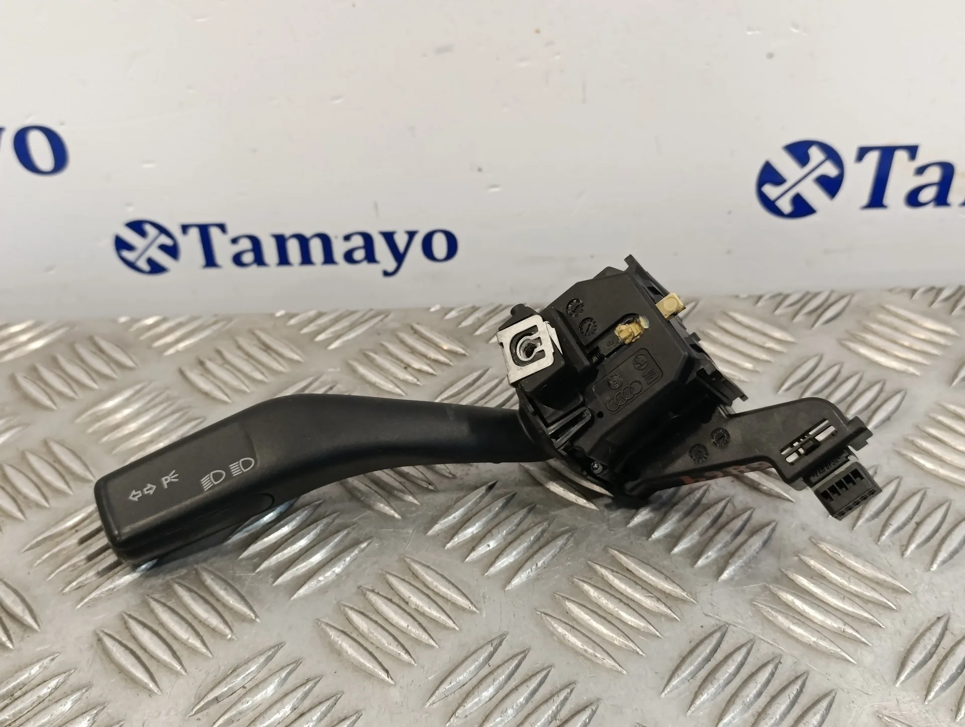 Mando Intermitentes para Volkswagen Caddy Ka/Kb (2K)