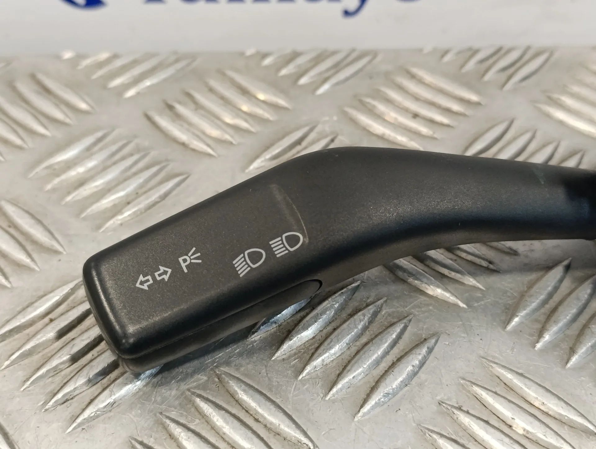 Mando Intermitentes para Volkswagen Caddy Ka/Kb (2K)