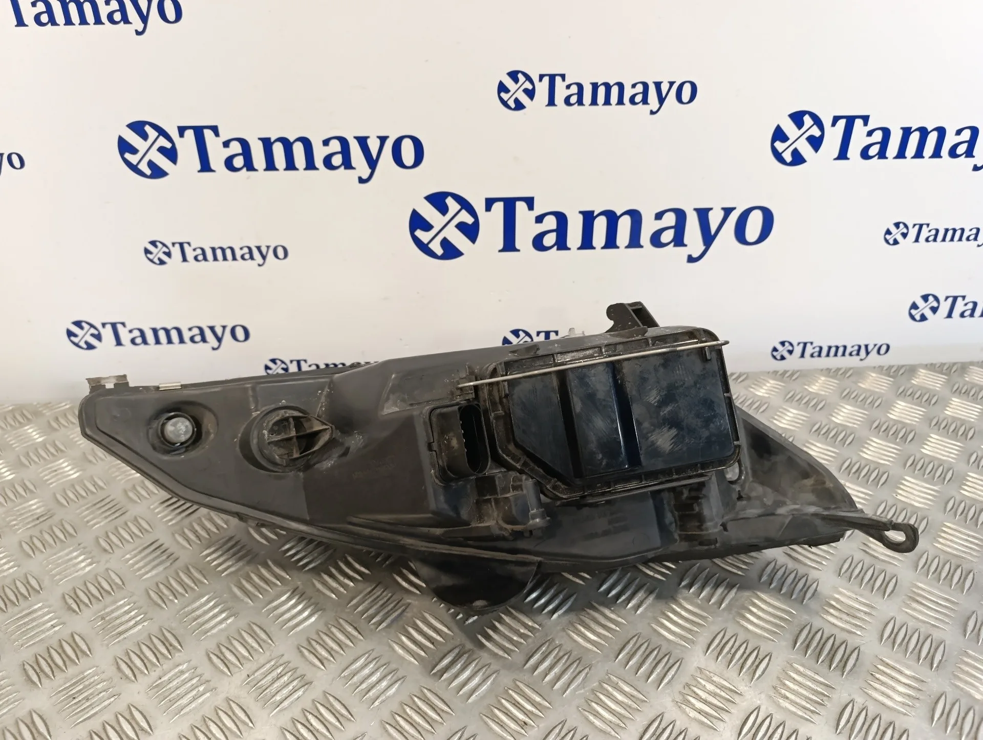 Faro Izquierdo para Ford Focus Berlina (Cak)