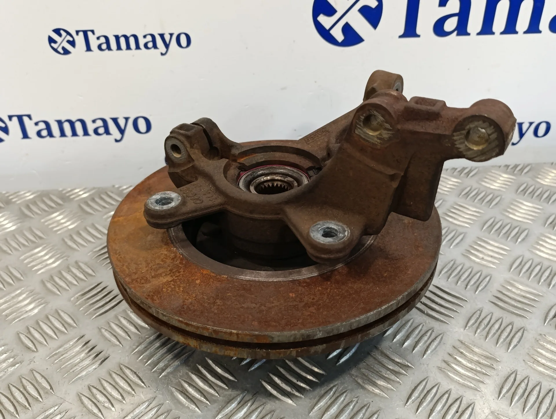 Mangueta Delantera Izquierda para Ford Fiesta (Cb1)