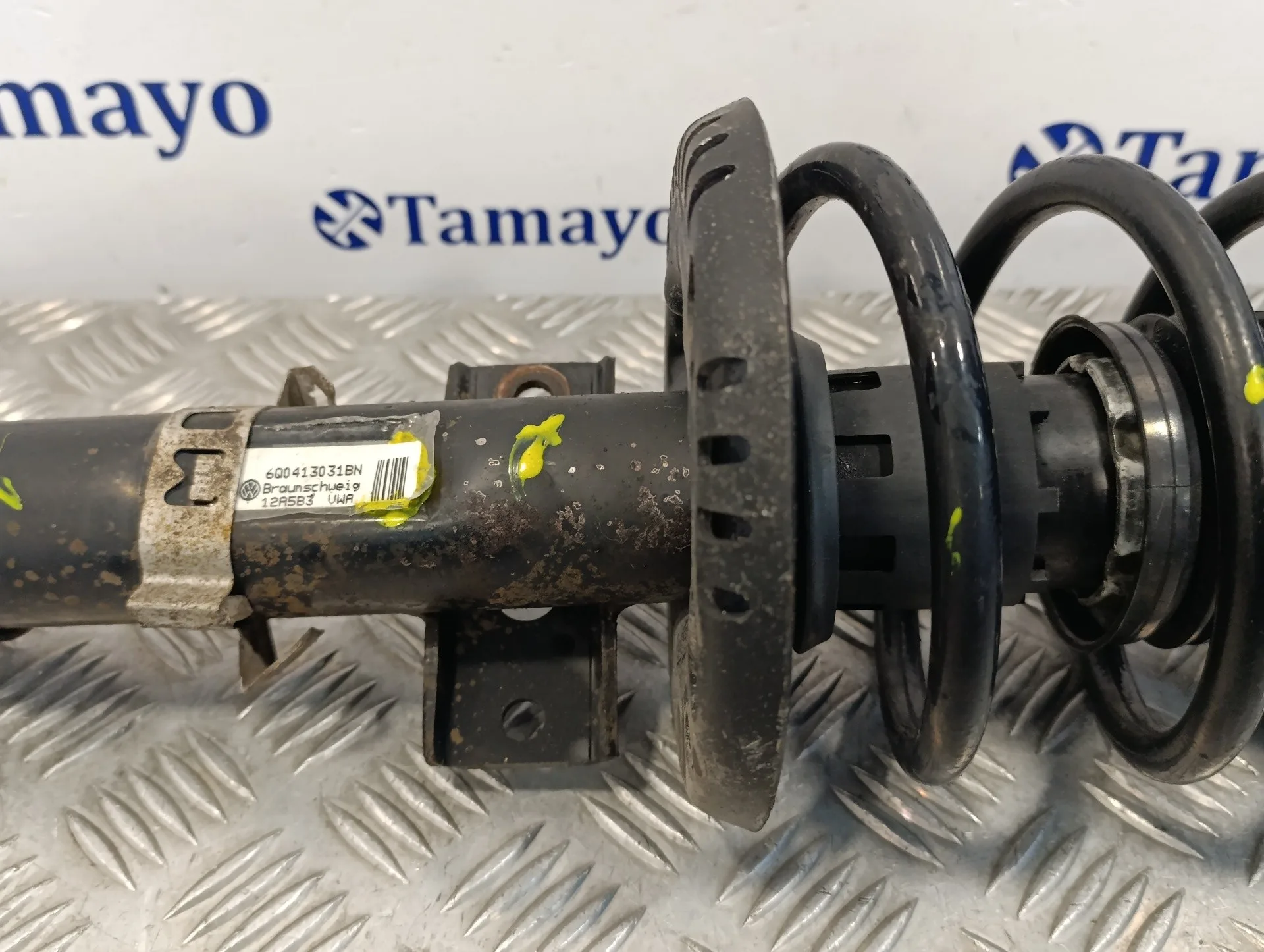 Amortiguador Delantero Izquierdo para Volkswagen Polo (9N1)