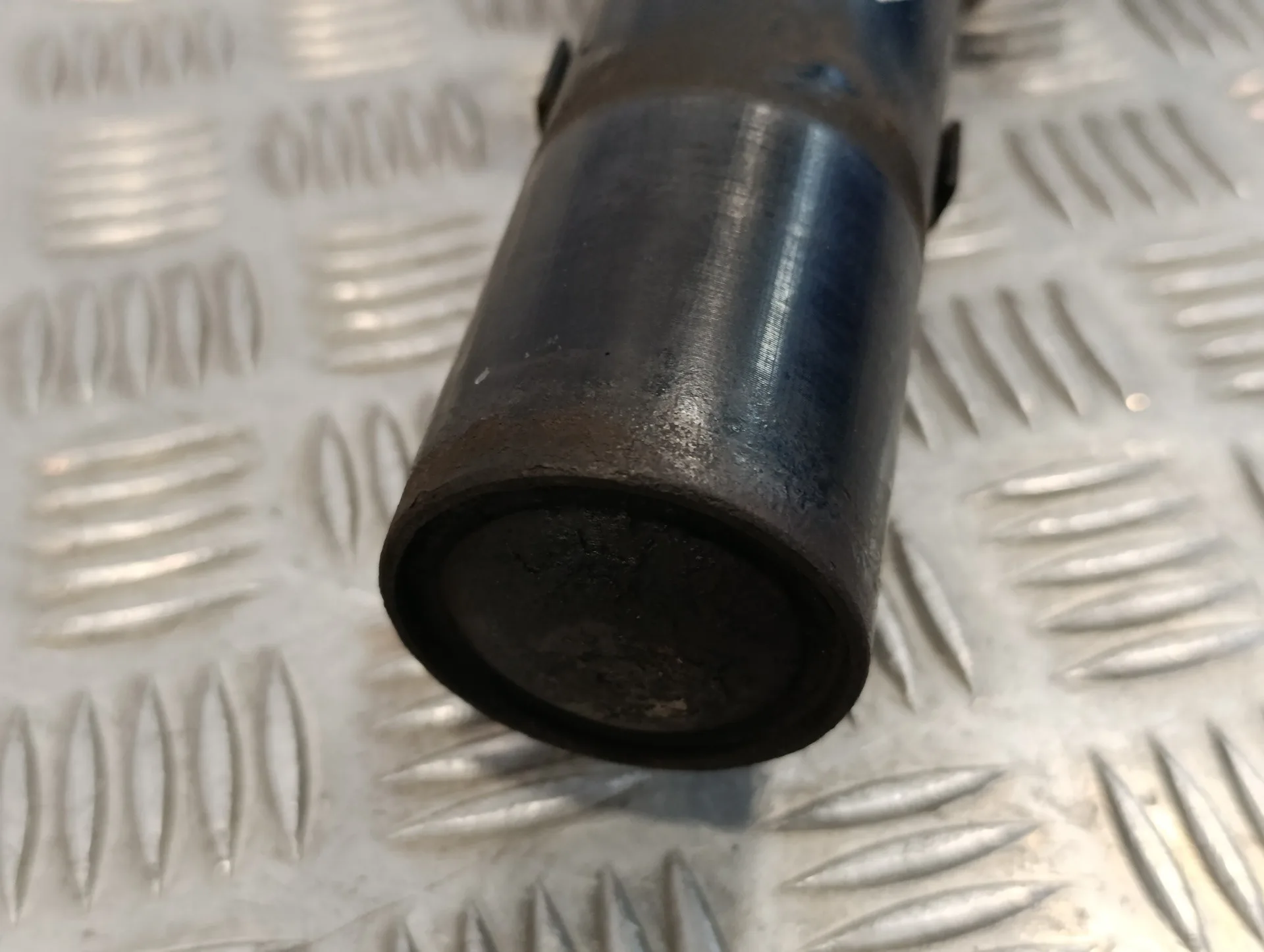 Amortiguador Delantero Derecho para Volkswagen Polo (9N1)