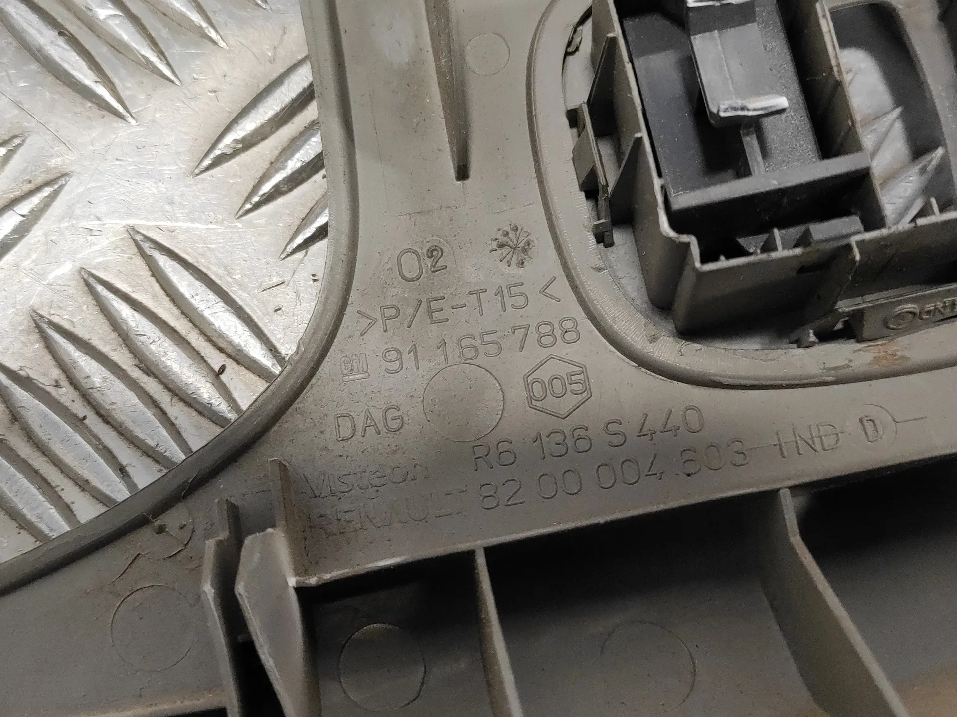 Moldura para Opel Vivaro
