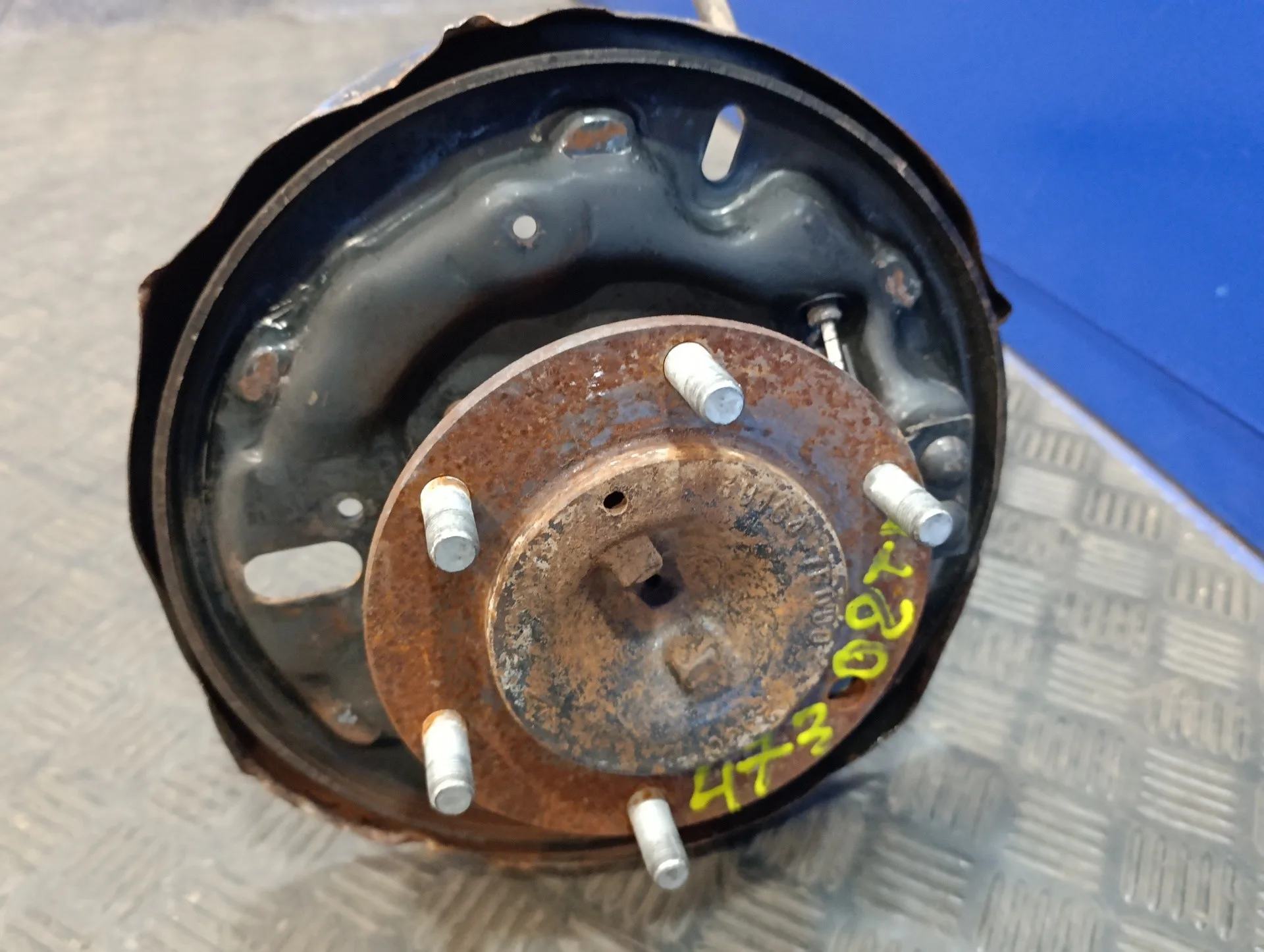 Mangueta Trasera Derecha para Nissan Terrano/Terrano.ii (R20)
