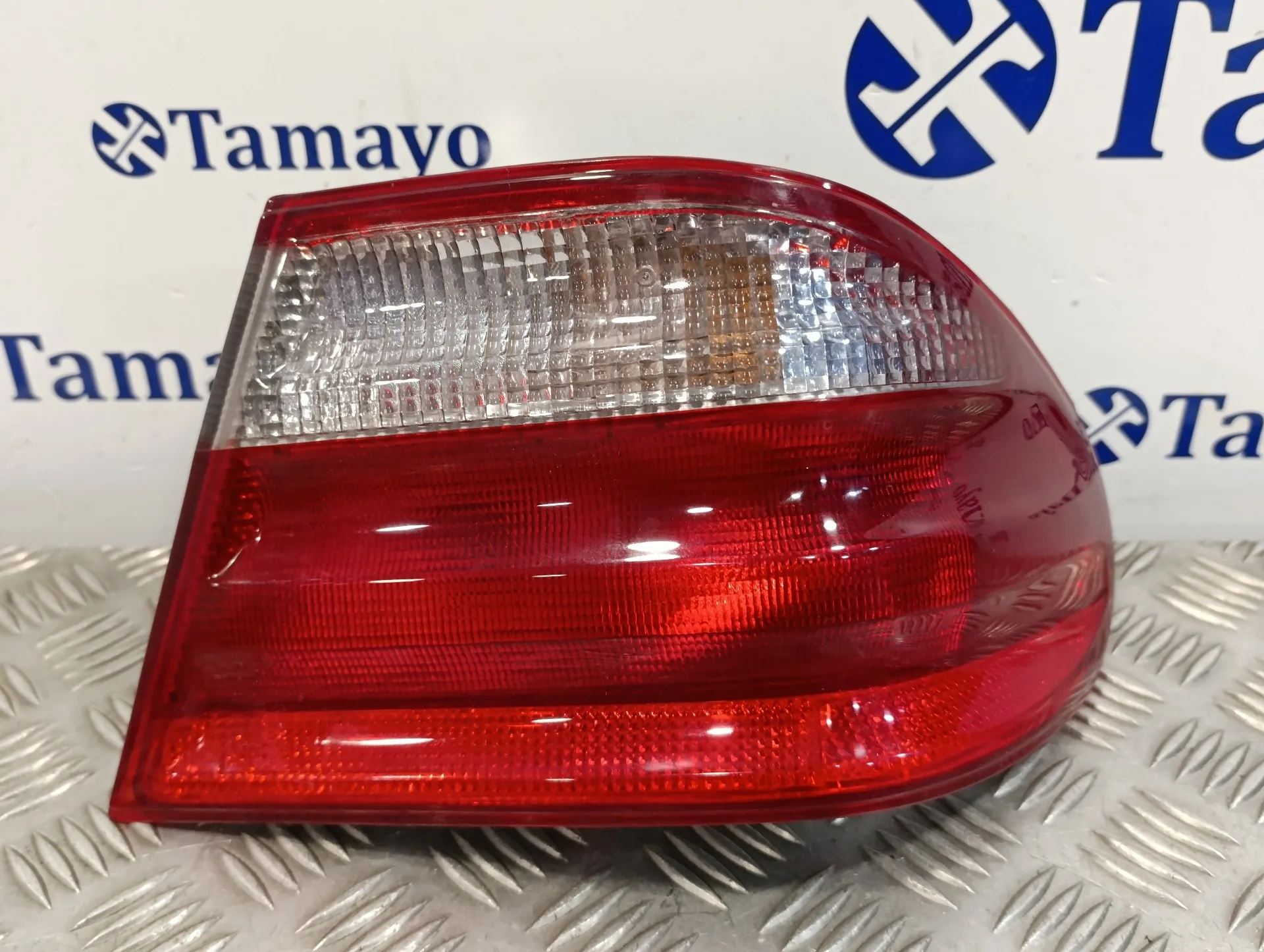Piloto Trasero Derecho para Mercedes-Benz Clase E (W210) Berlina