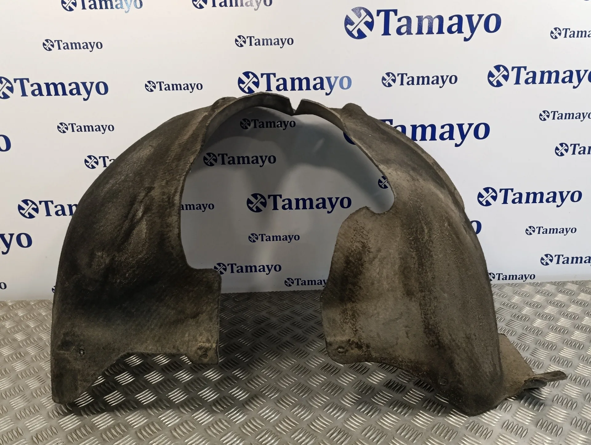 Plastico Paso Rueda Delantero Derecho para Volkswagen Touareg (7La)