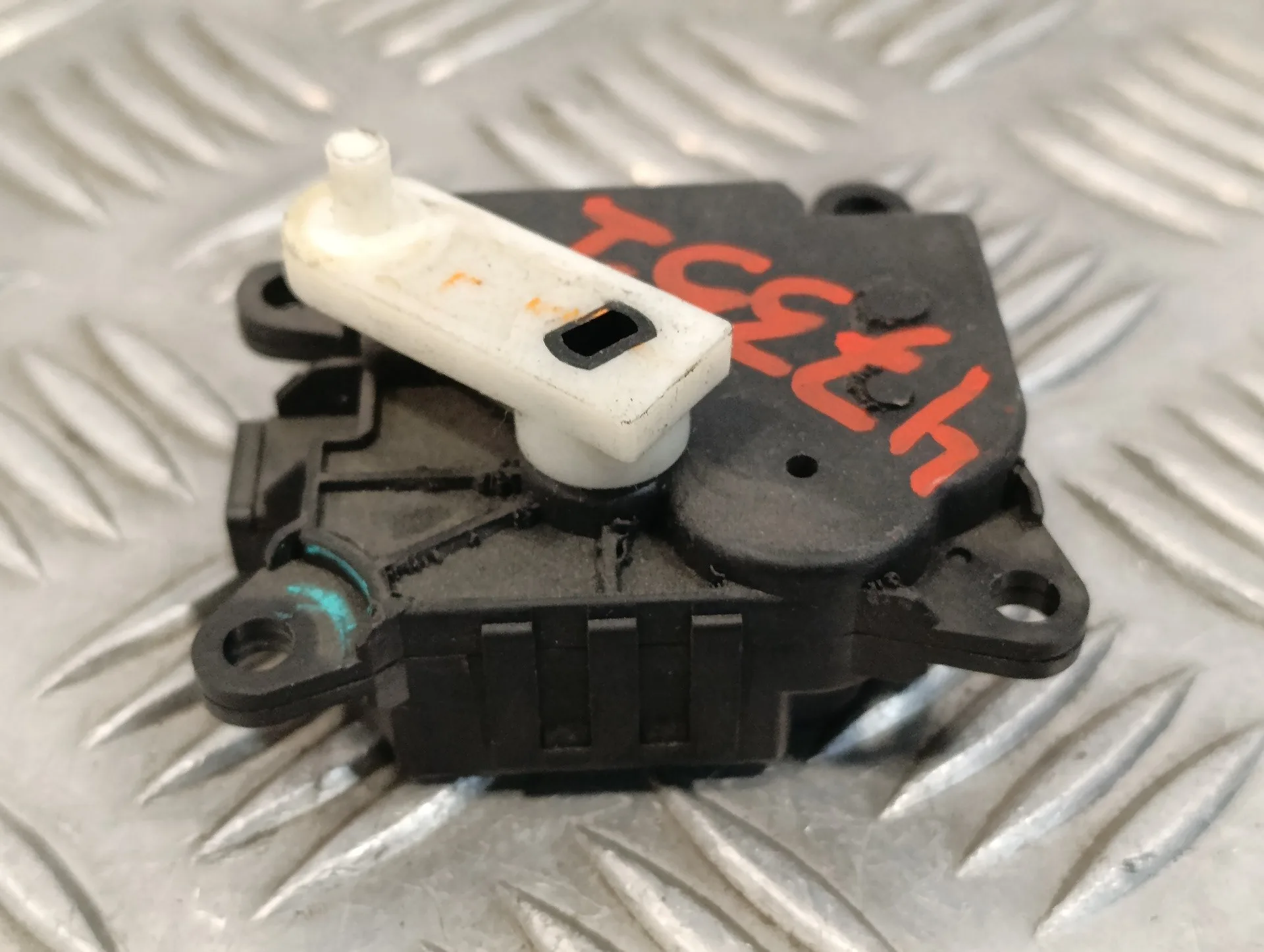 Motor Apertura Trampillas Climatizador para Nissan Pulsar (C13)