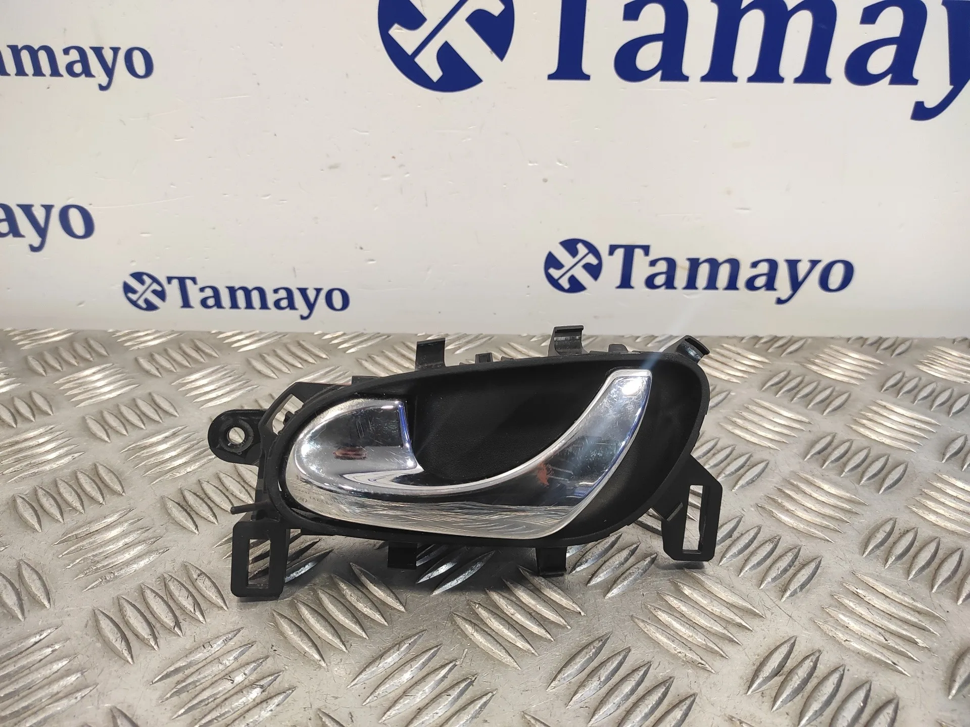 Maneta Interior Delantera Izquierda para Nissan Qashqai (J11)