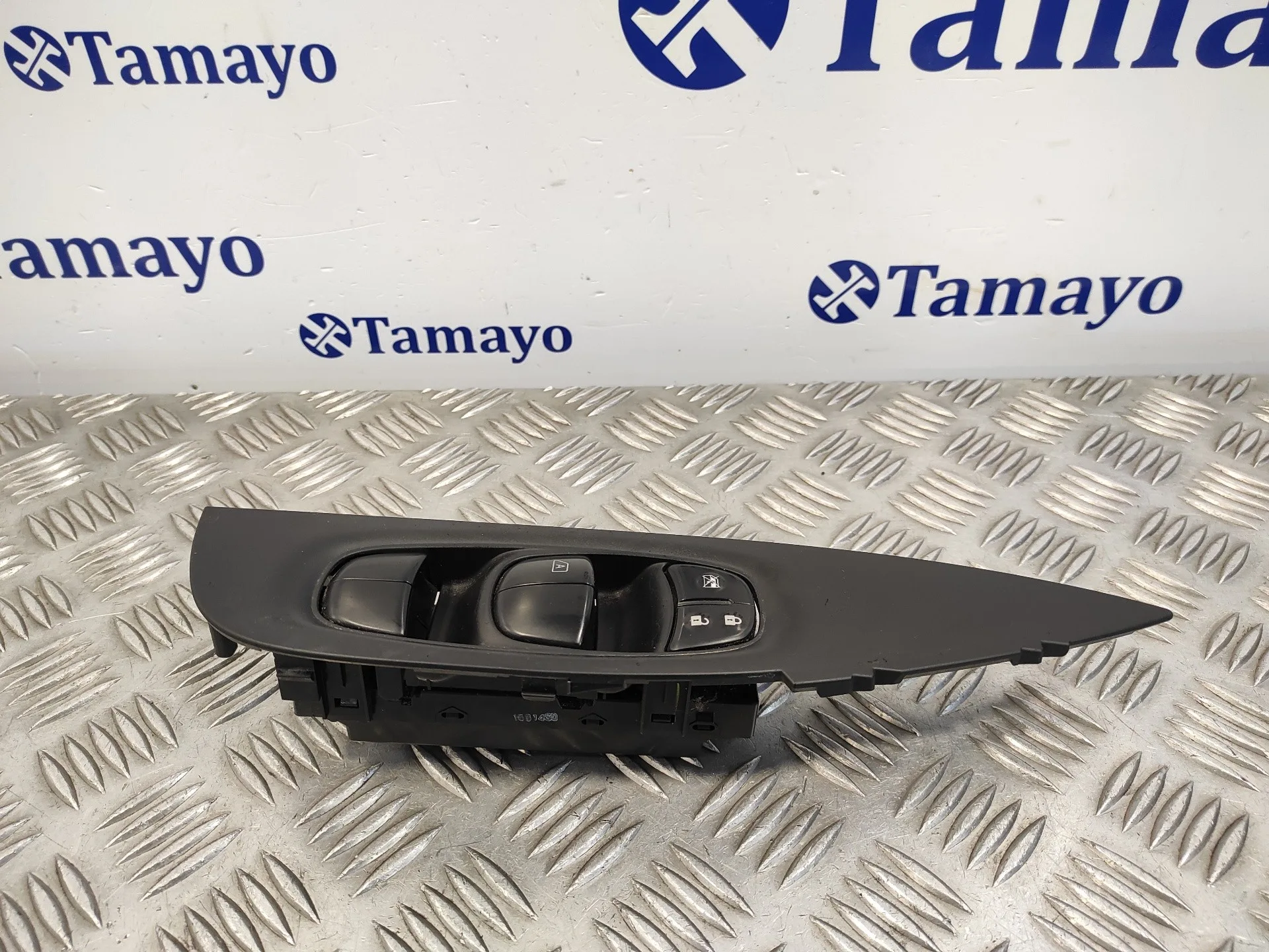 Mando Elevalunas Delantero Izquierdo para Nissan Qashqai (J11)