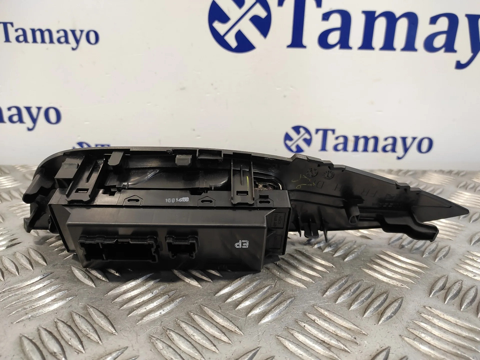 Mando Elevalunas Delantero Izquierdo para Nissan Qashqai (J11)