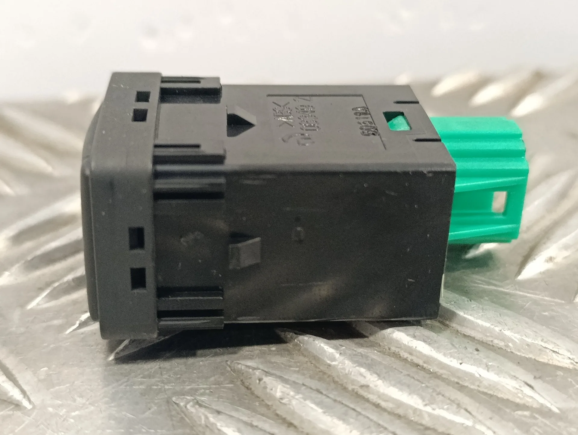 Interruptor para Nissan Qashqai (J11)