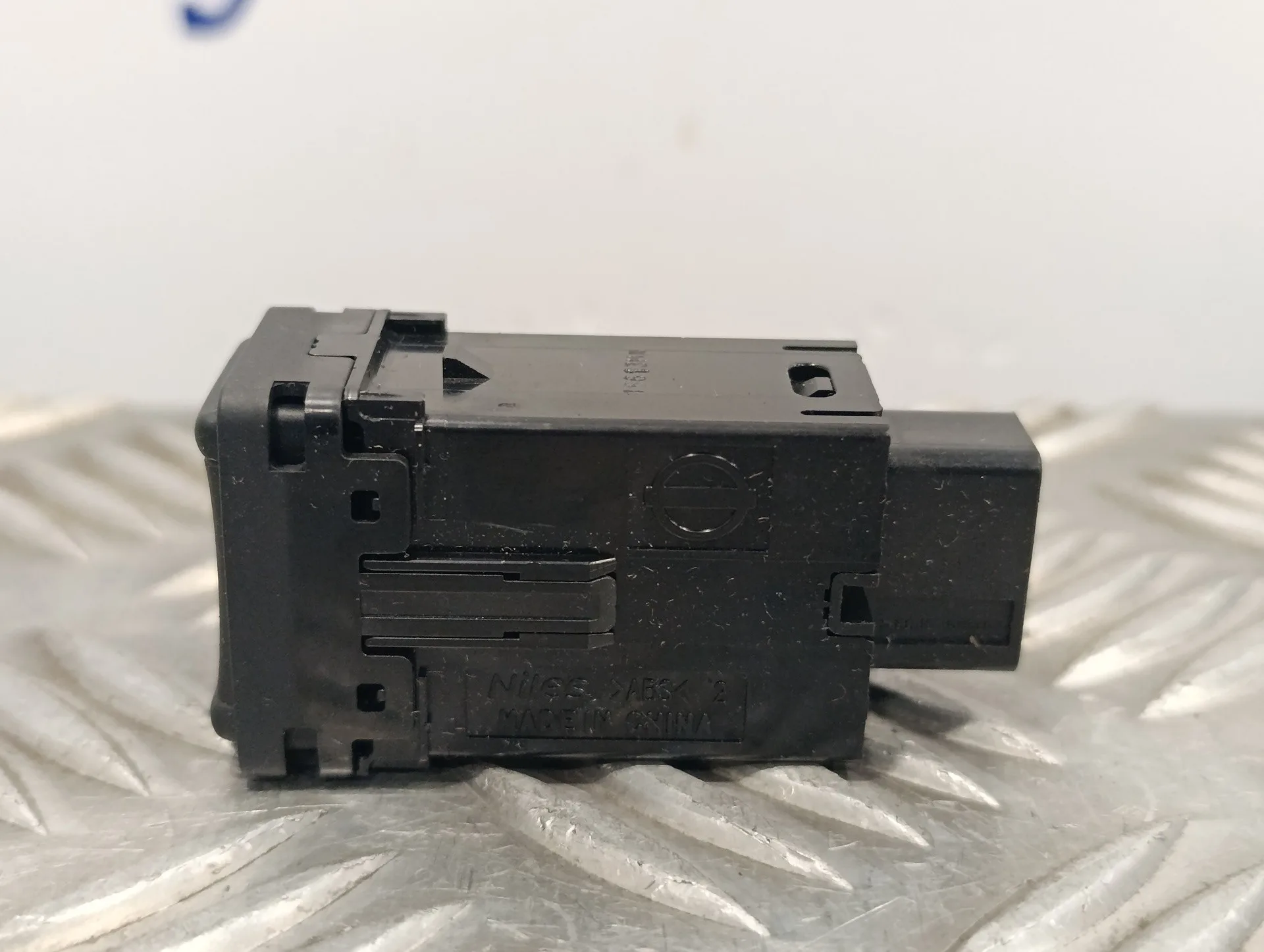 Interruptor para Nissan Qashqai (J11)