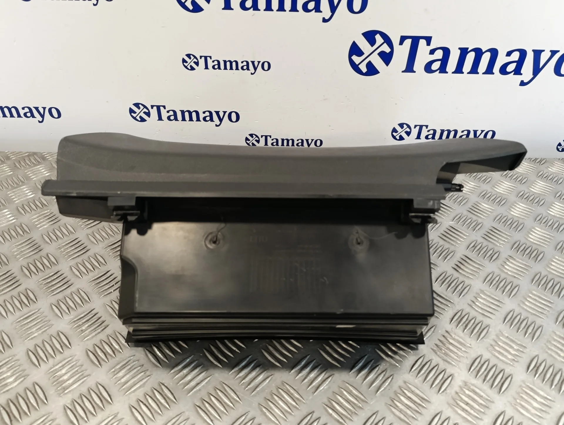 Guantera para Nissan Qashqai (J11)
