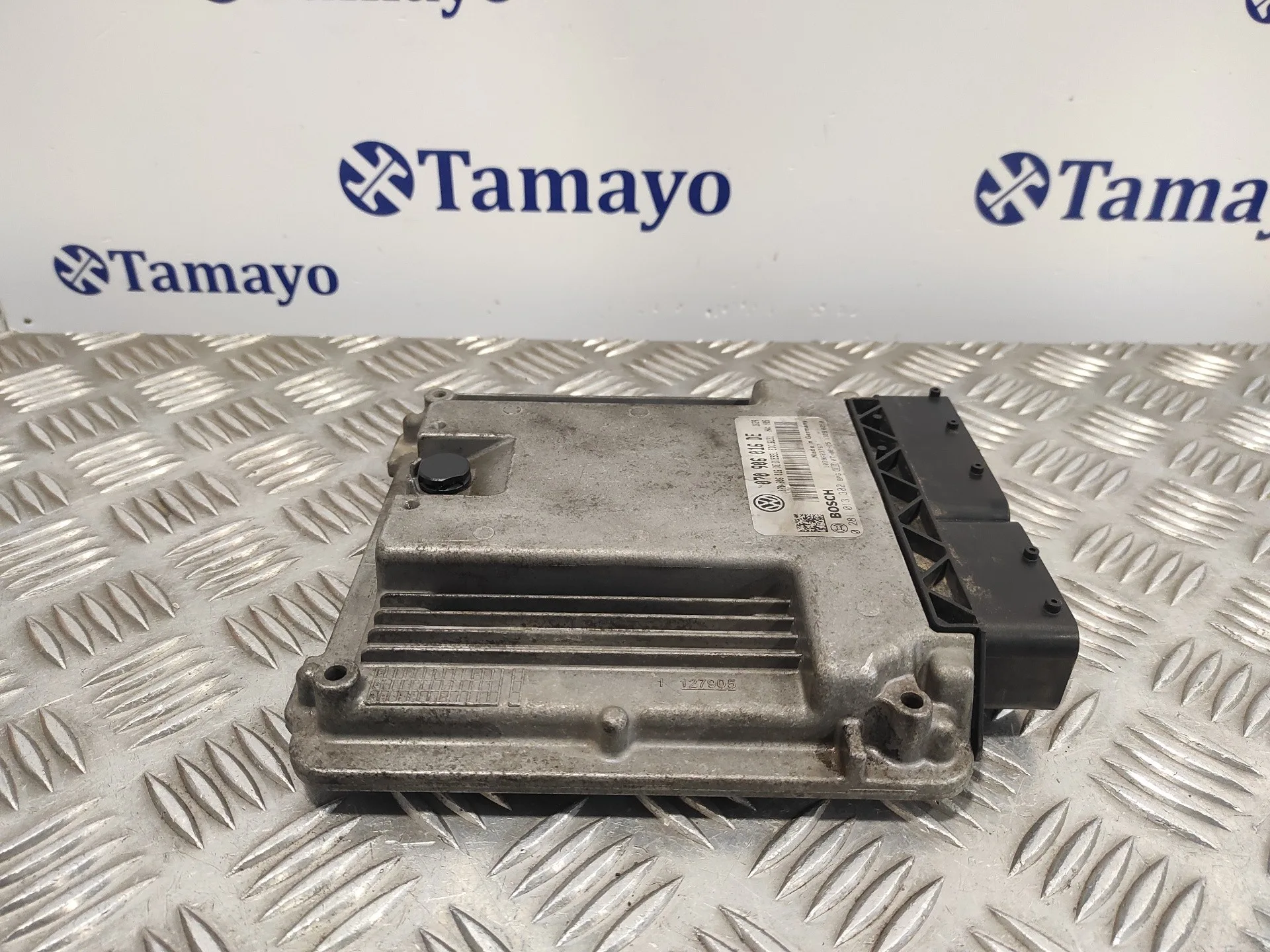 Centralita Motor Uce para Volkswagen Touareg (7L6)