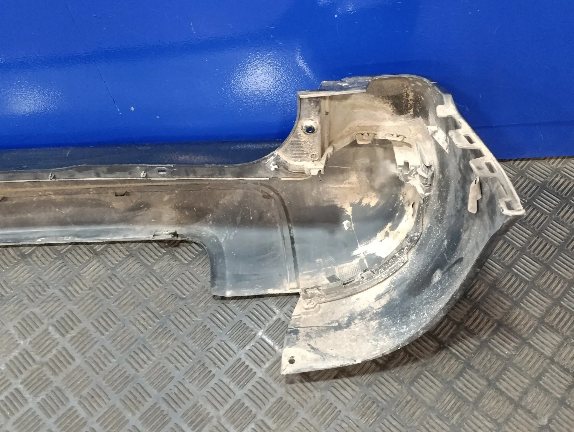 Paragolpes Trasero para Peugeot Partner Kombi