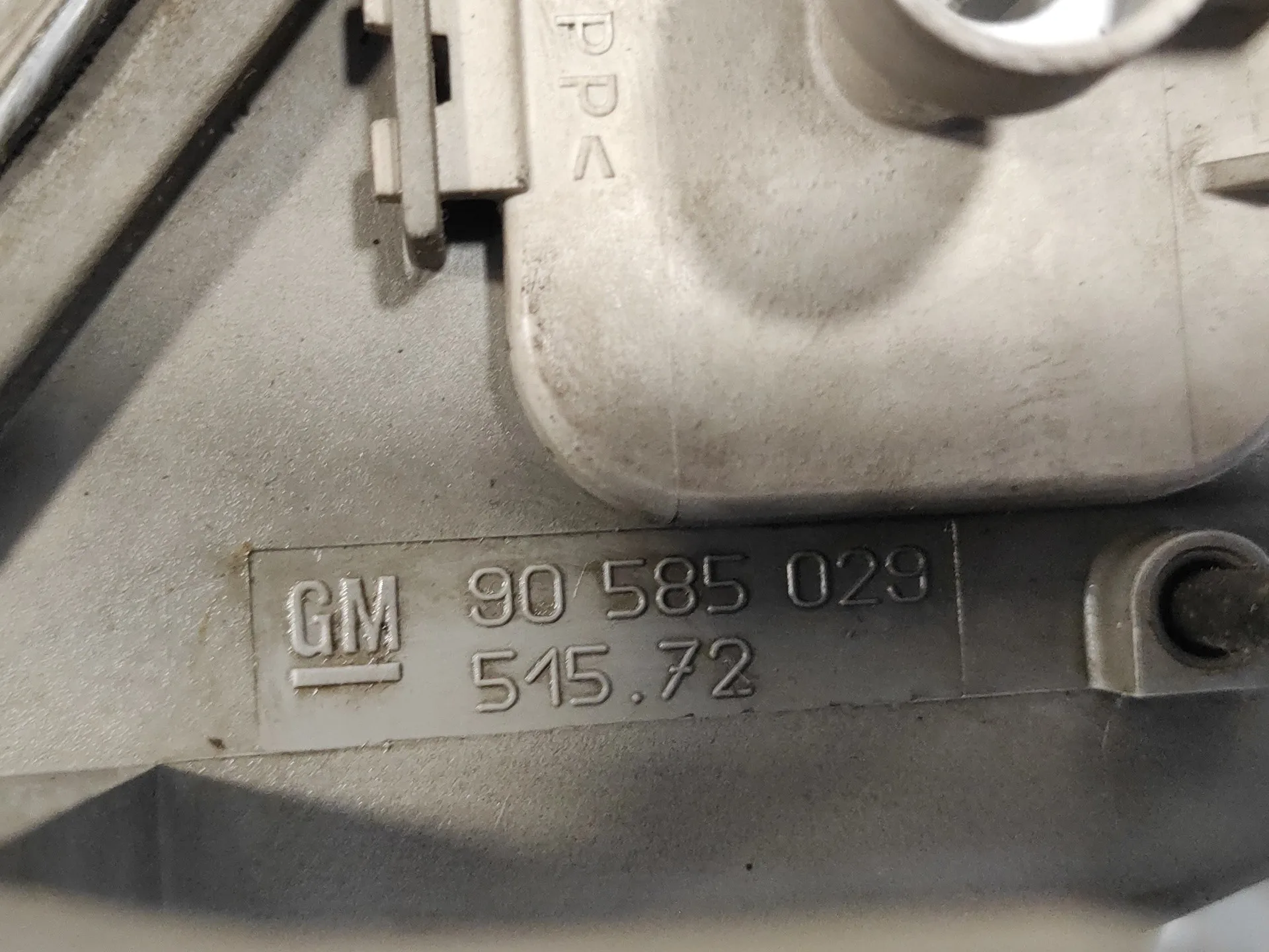 Faro Antiniebla Izquierdo para Opel Vectra B Berlina