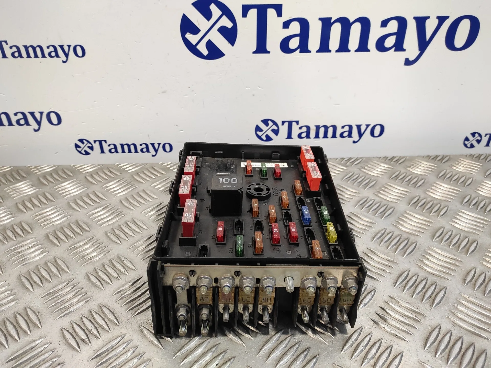 Caja Reles / Fusibles para Volkswagen Passat Berlina (3C2)