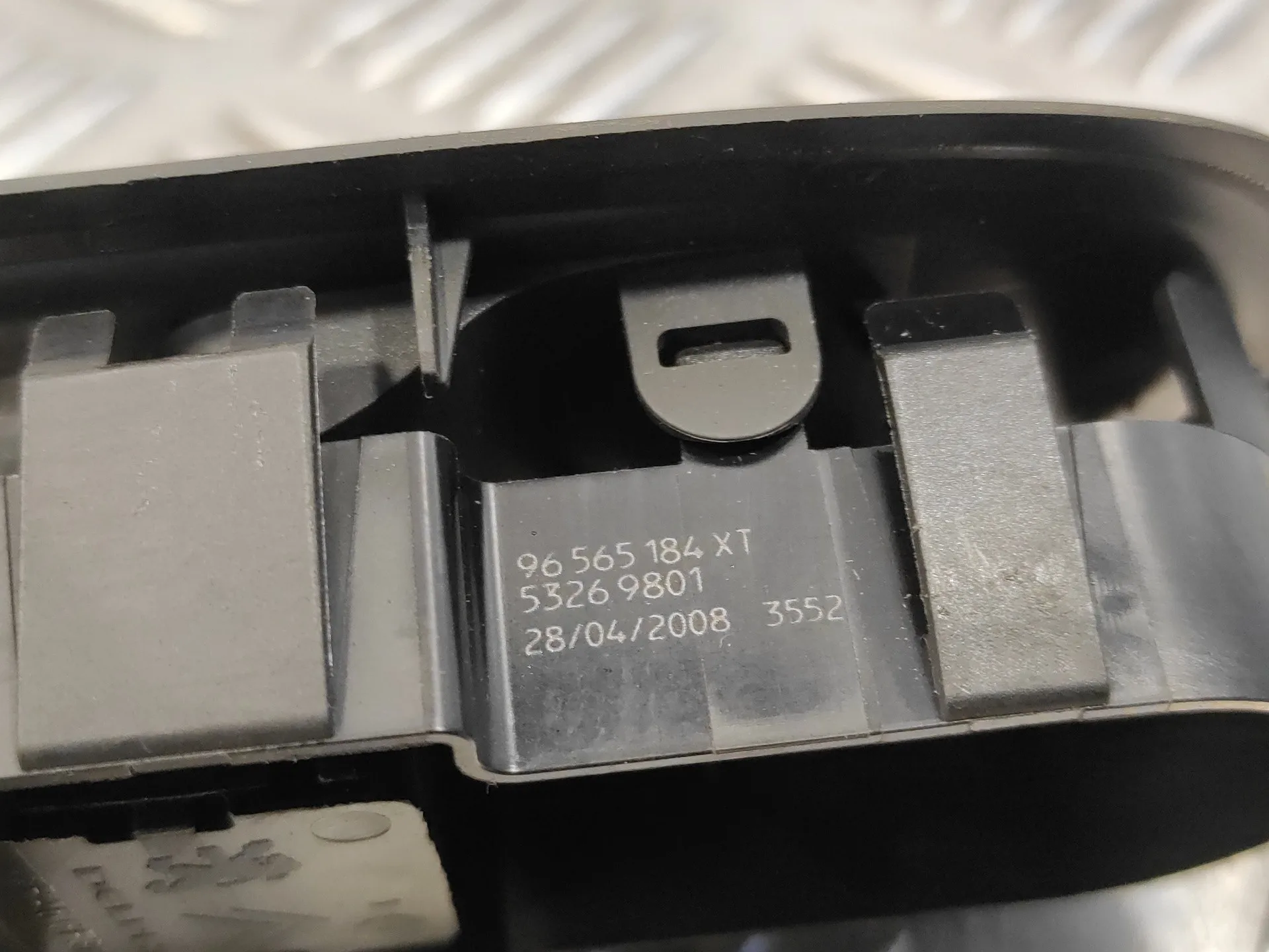 Mando Elevalunas Delantero Derecho para Peugeot 308