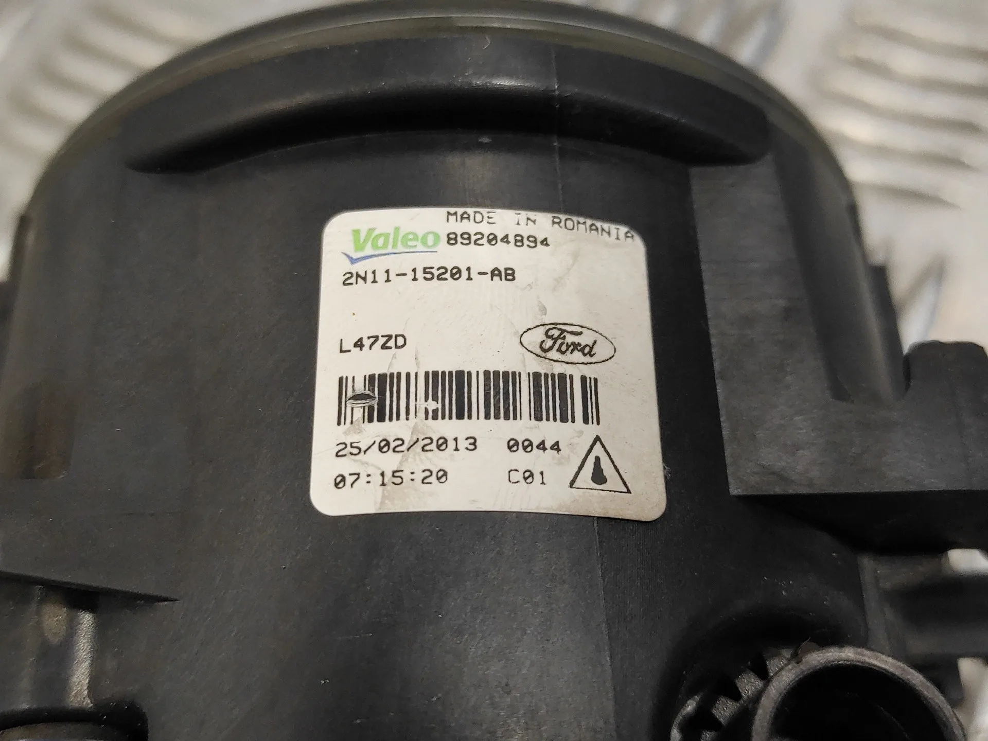 Faro Antiniebla Derecho para Ford C-Max