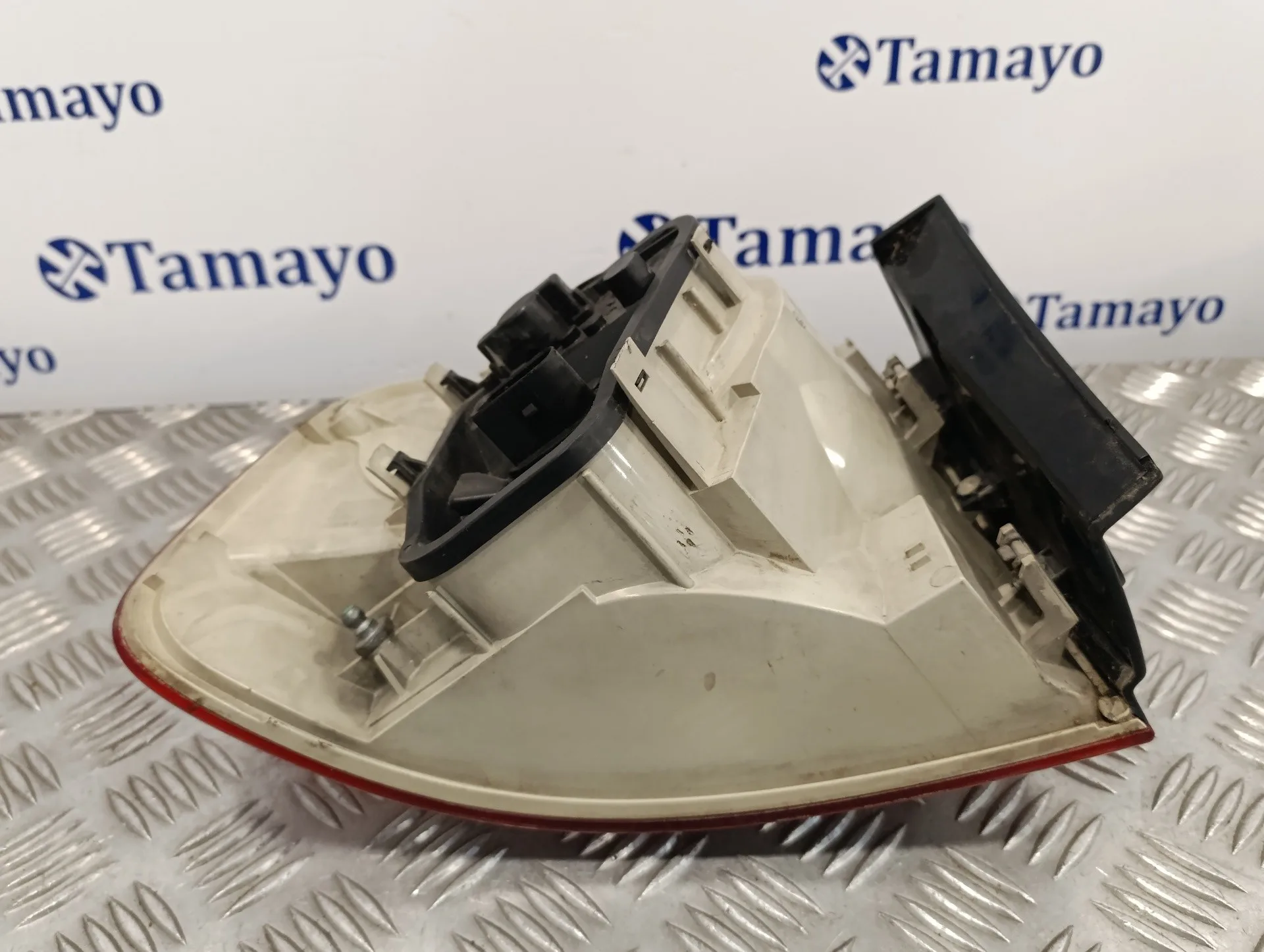 Piloto Trasero Derecho para Volkswagen Touareg (7La)