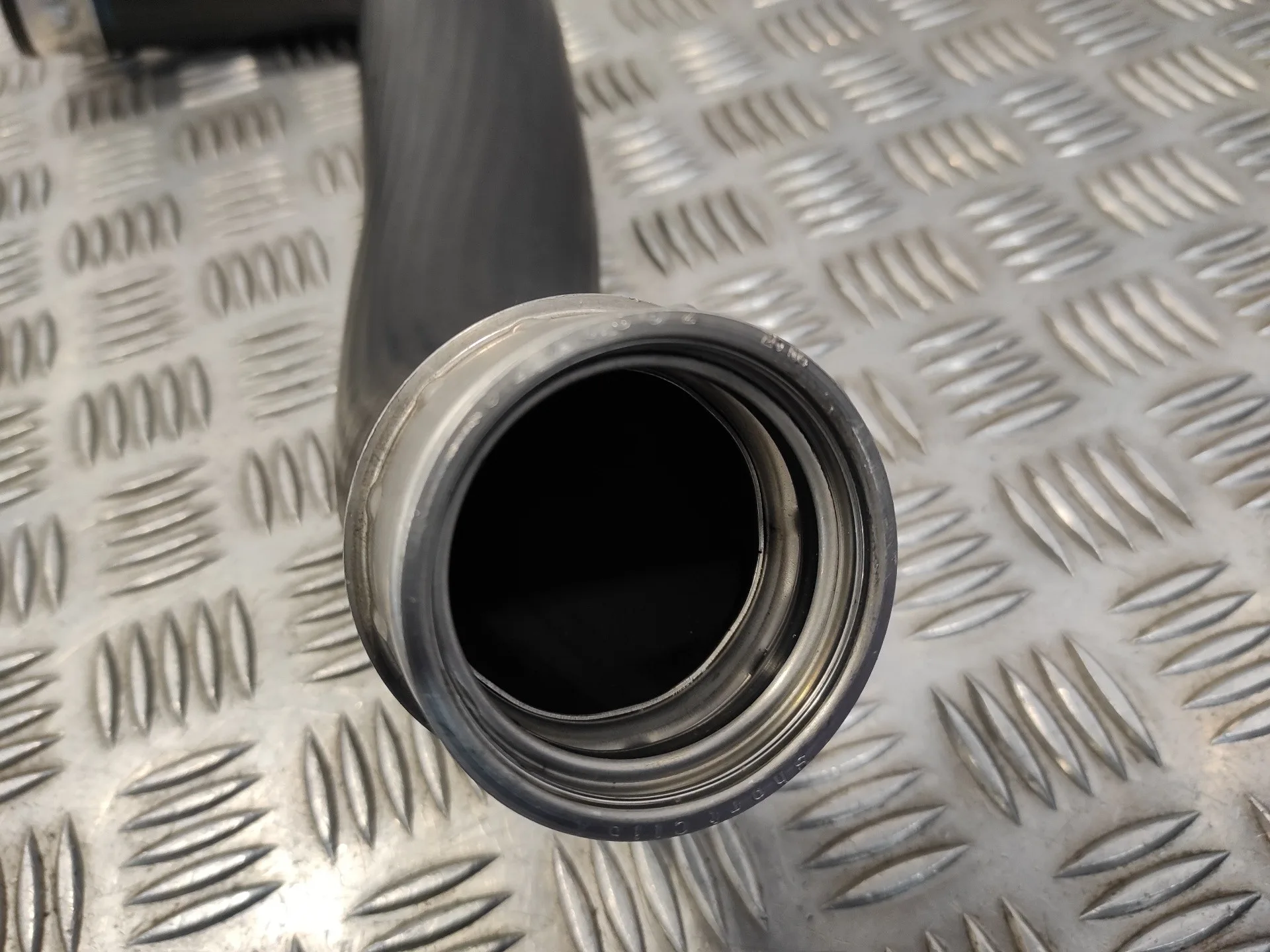Tubo para Volkswagen Touareg (7La)
