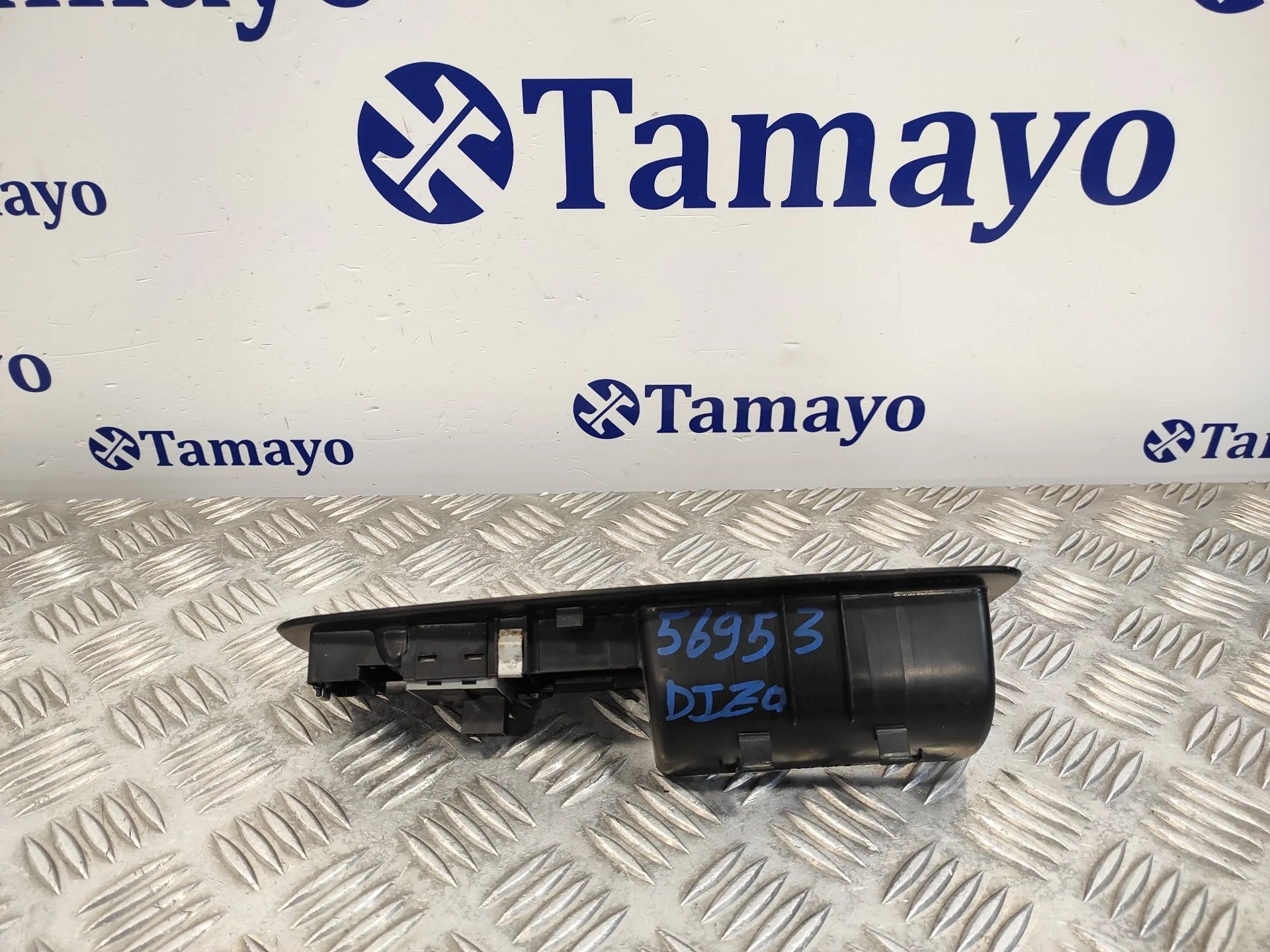 Mando Elevalunas Delantero Izquierdo para Volkswagen Polo (9N1)