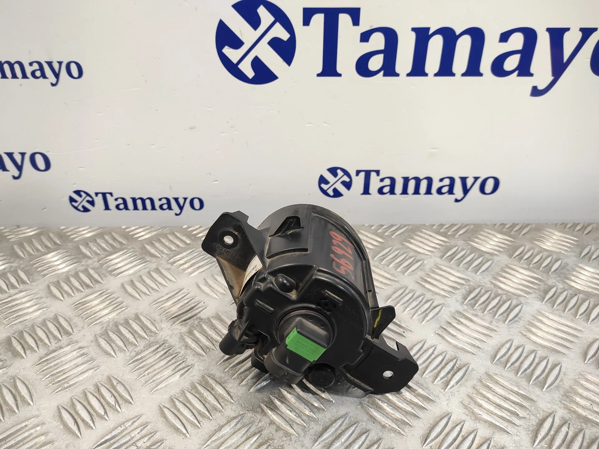 Faro Antiniebla Derecho para Nissan X-Trail (T30)