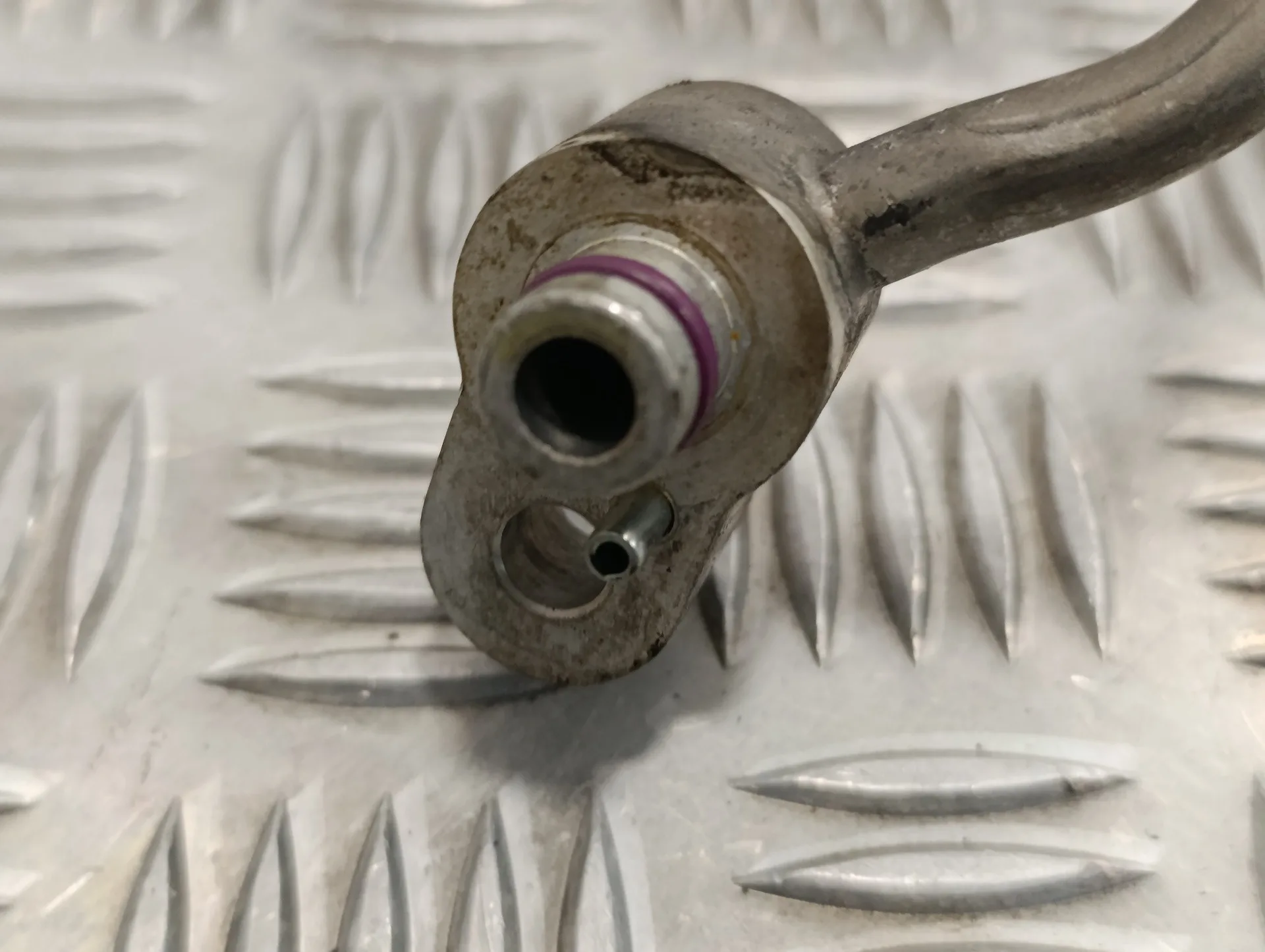 Tubos Aire Acondicionado para Volkswagen Passat Berlina (3C2)