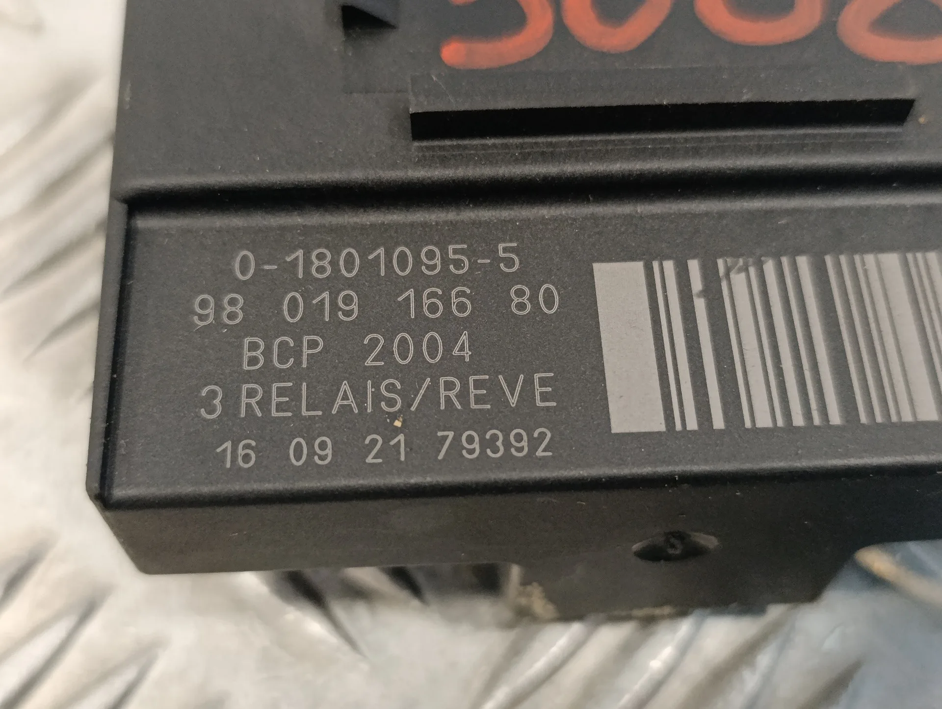 Caja Precalentamiento para Peugeot 3008