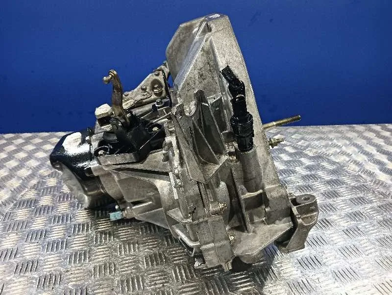Caja Cambios para Renault Clio Ii Fase Ii (B/Cb0)