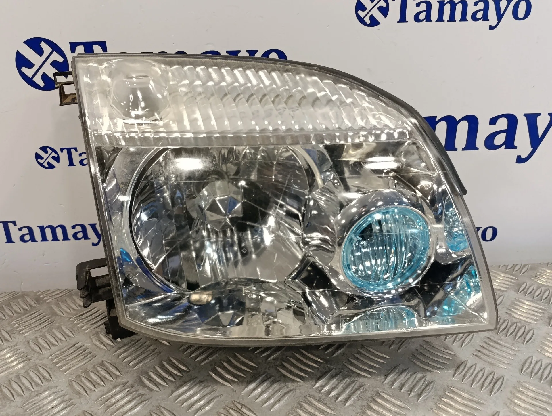 Faro Derecho para Nissan X-Trail (T30)