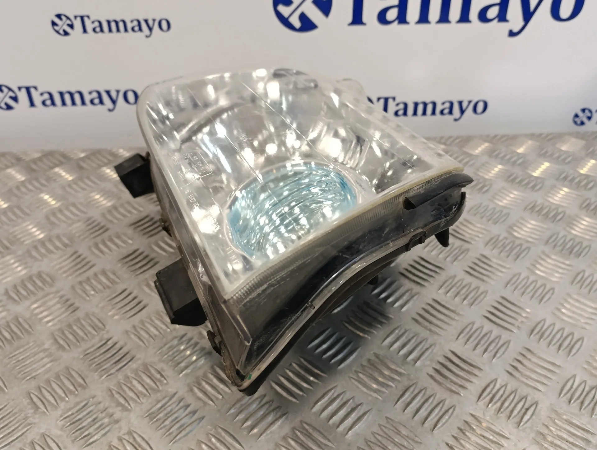 Faro Derecho para Nissan X-Trail (T30)