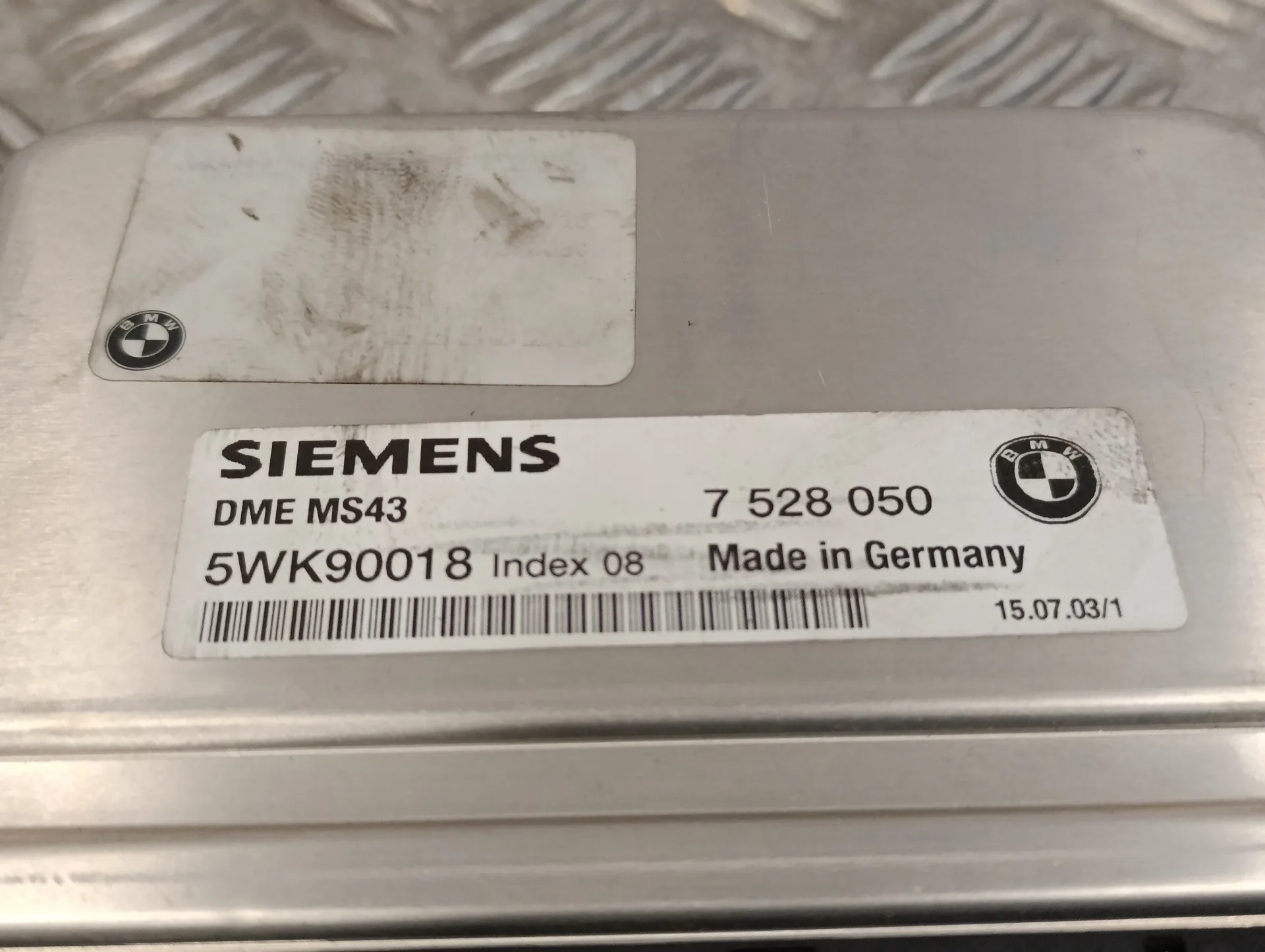 Centralita Motor Uce para Bmw X5 (E53)