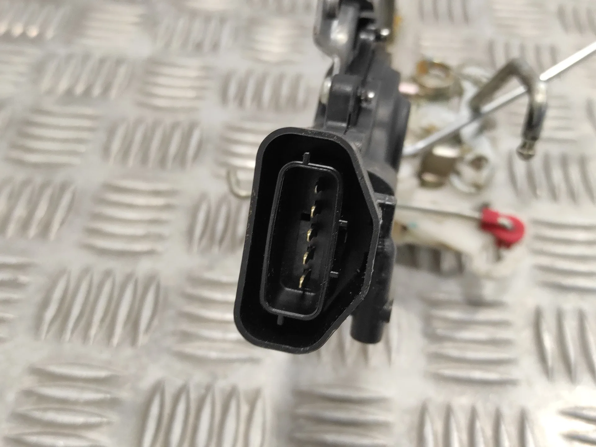 Cerradura Puerta Delantera Izquierda para Citroën C1