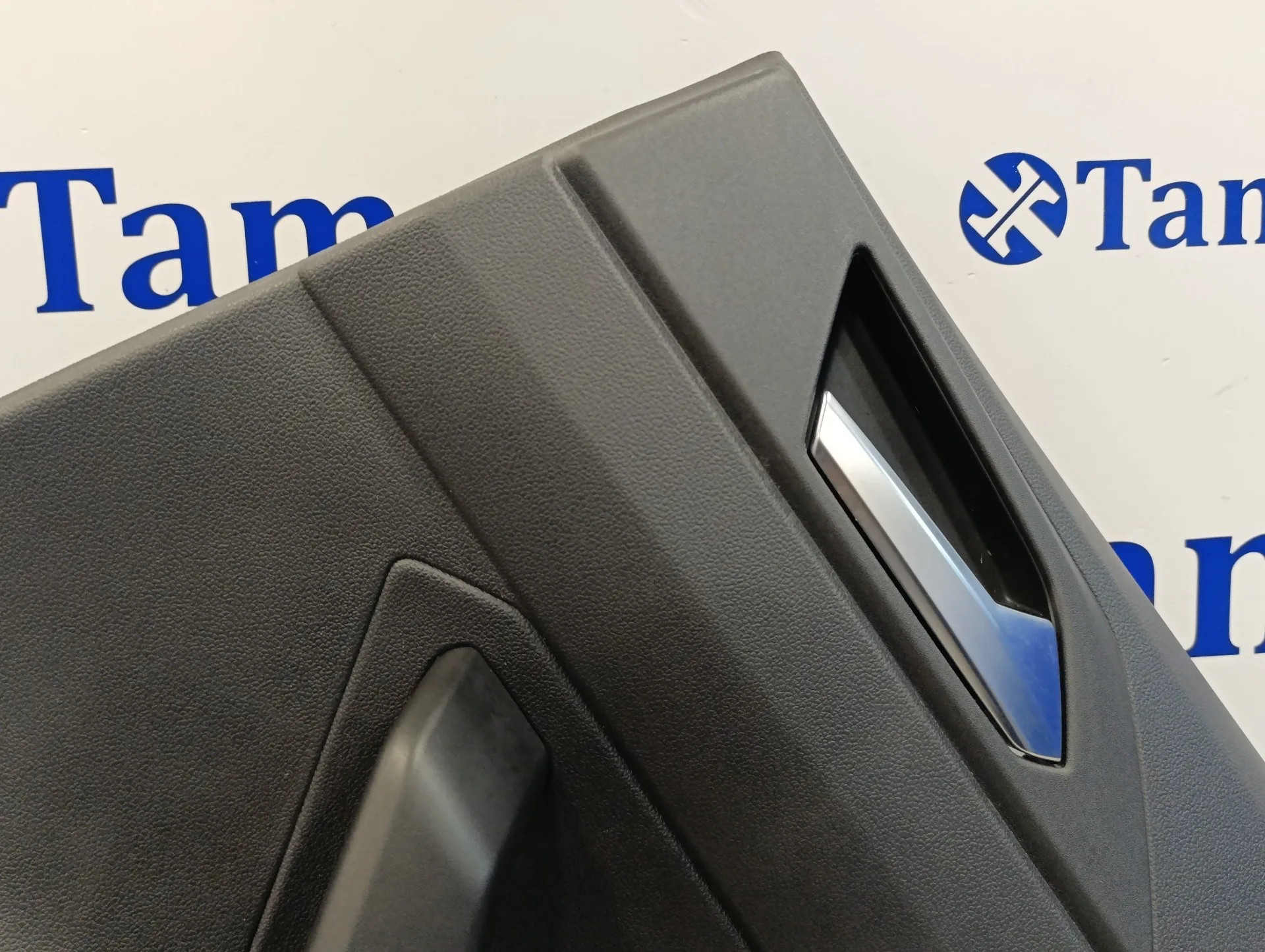 Guarnecido Puerta Trasera Derecha para Volkswagen Polo