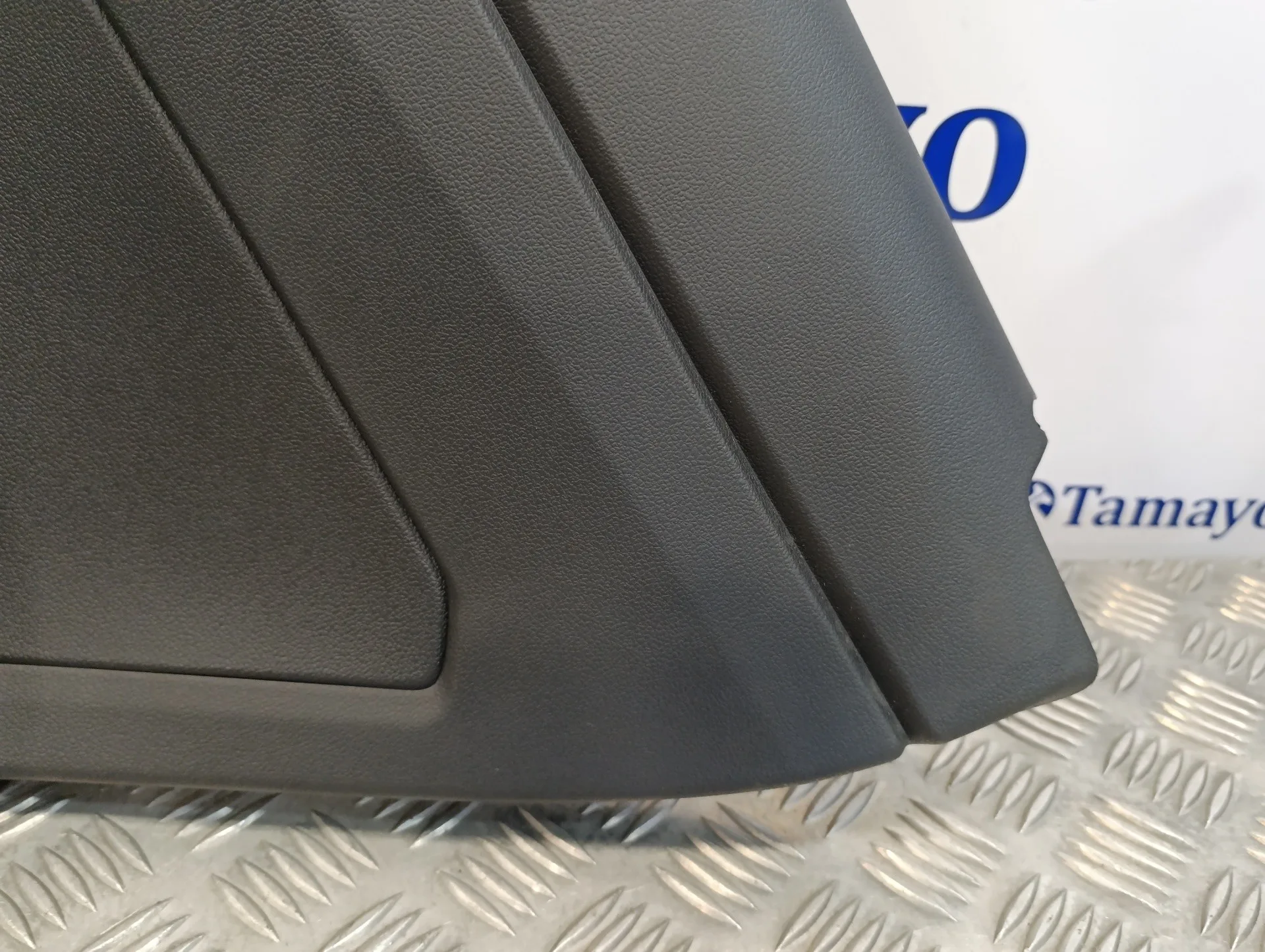 Guarnecido Puerta Trasera Derecha para Volkswagen Polo