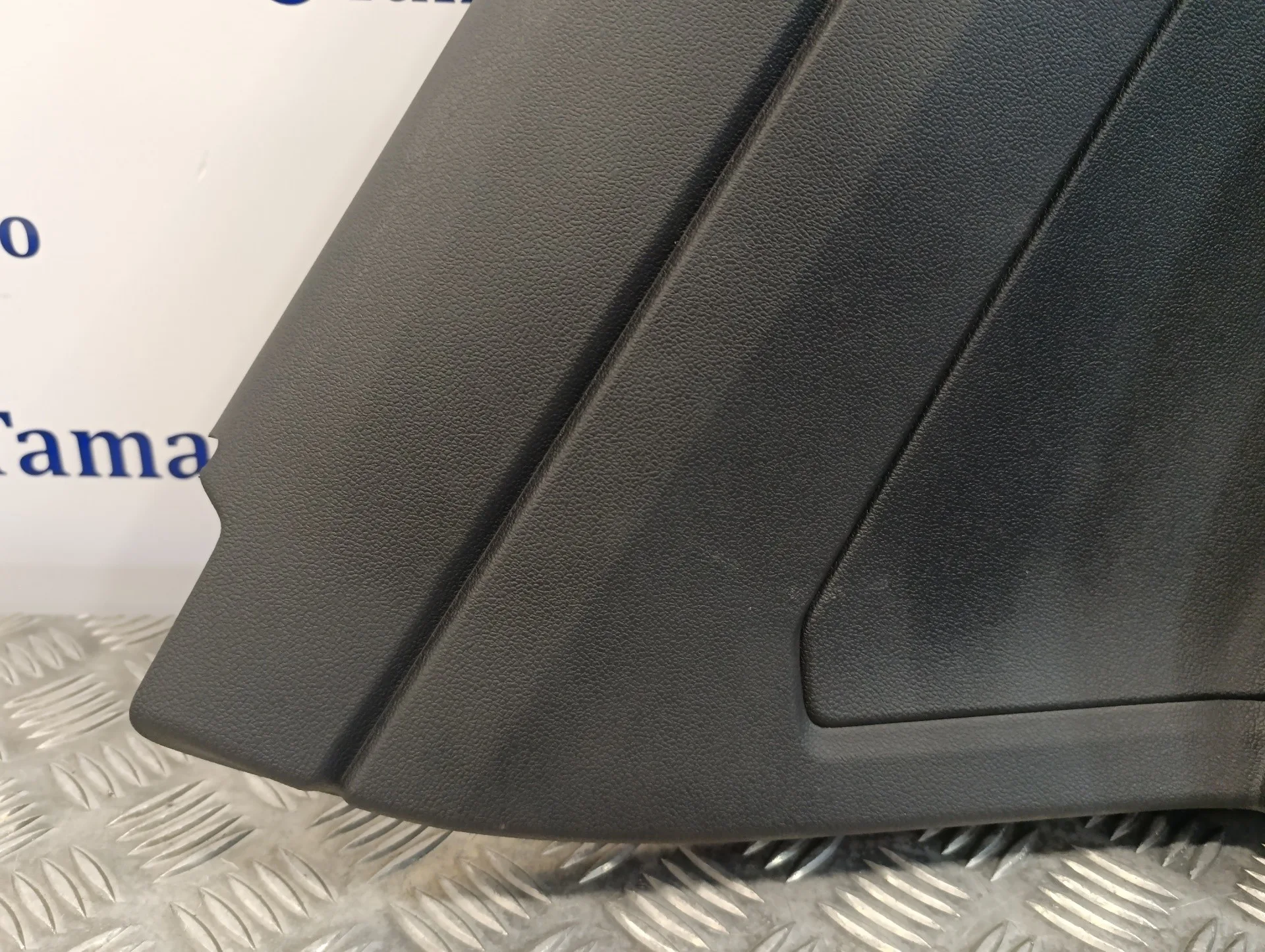 Guarnecido Puerta Trasera Izquierda para Volkswagen Polo